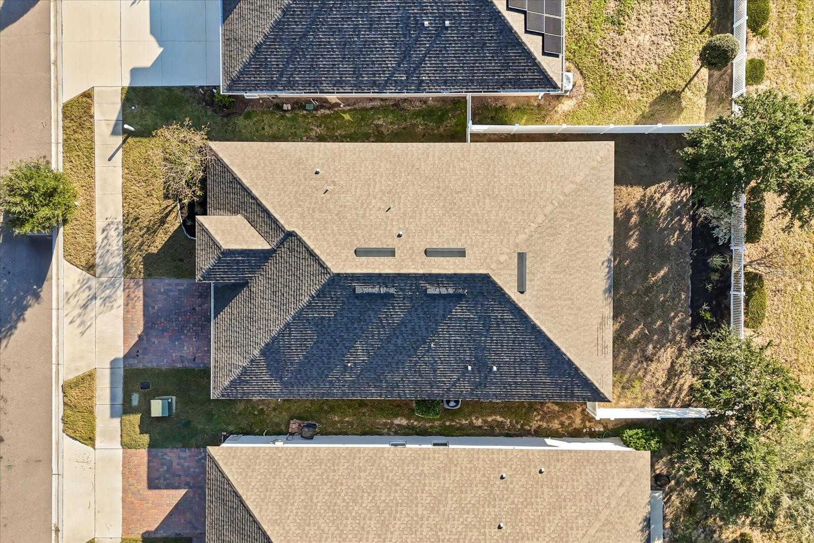 321 MEADOW POINTE DR