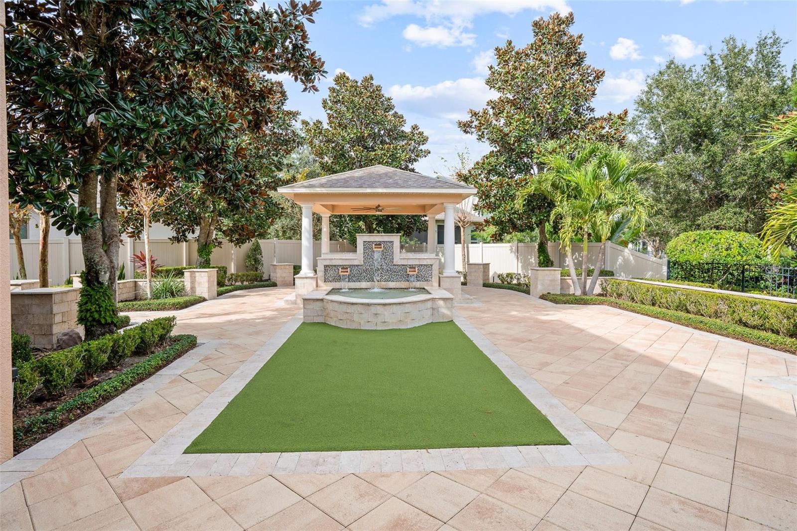 12530 CLIMBING VINE CT