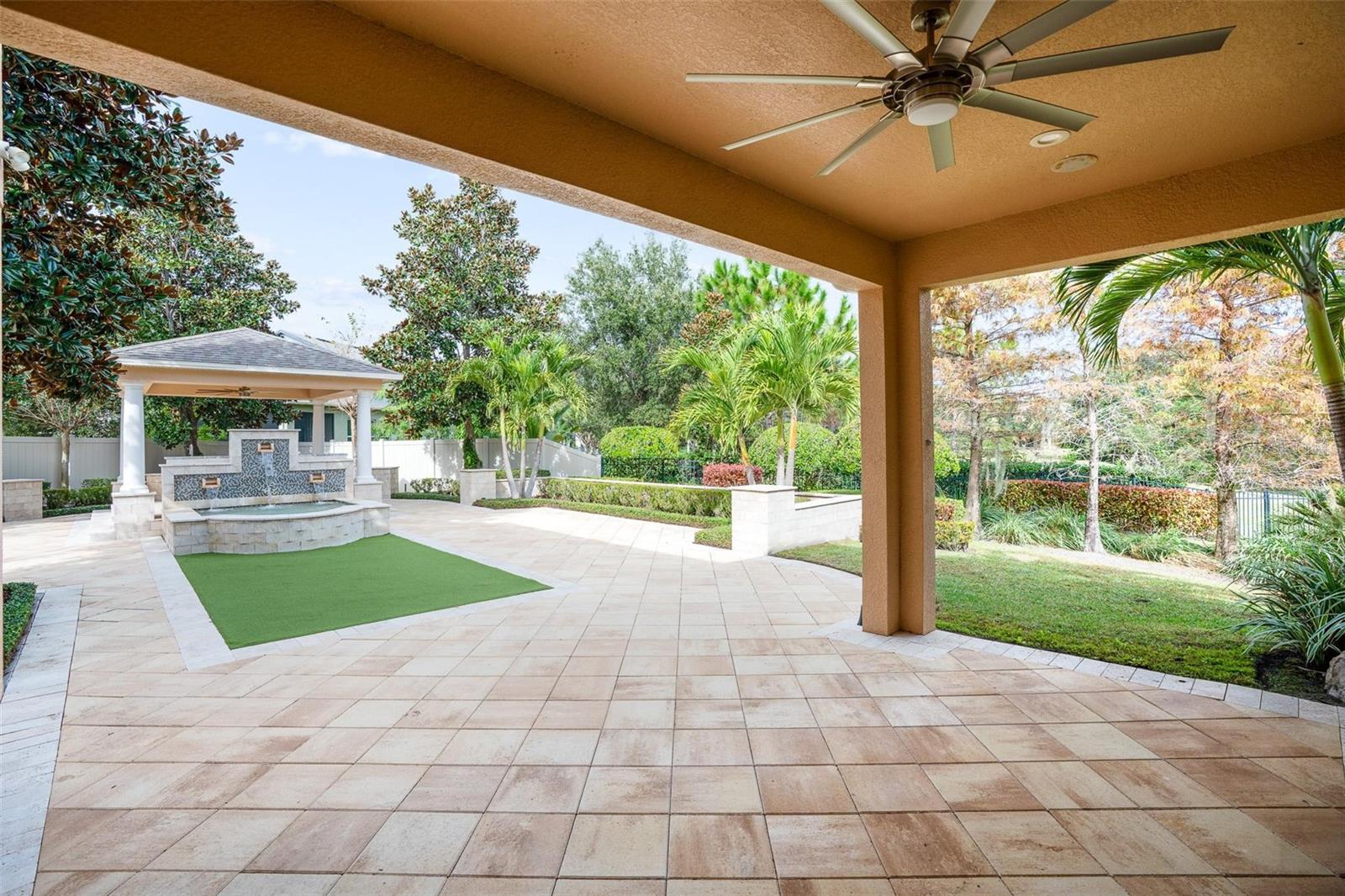 12530 CLIMBING VINE CT