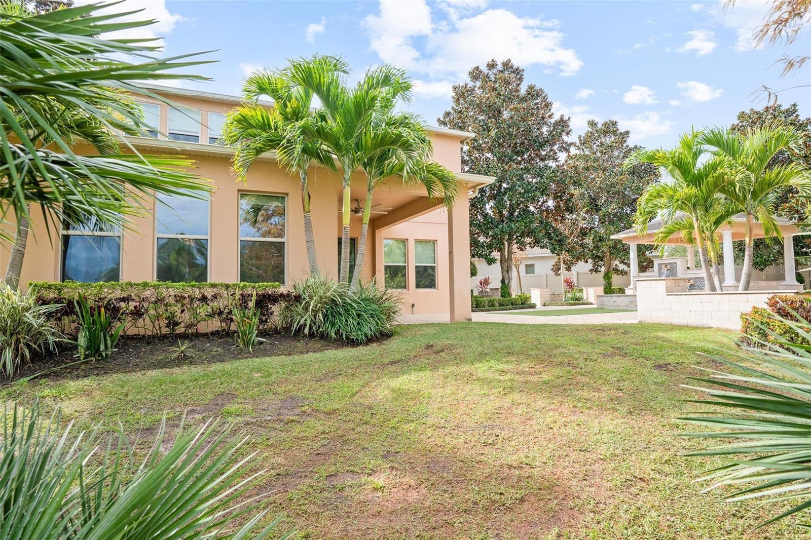 12530 CLIMBING VINE CT