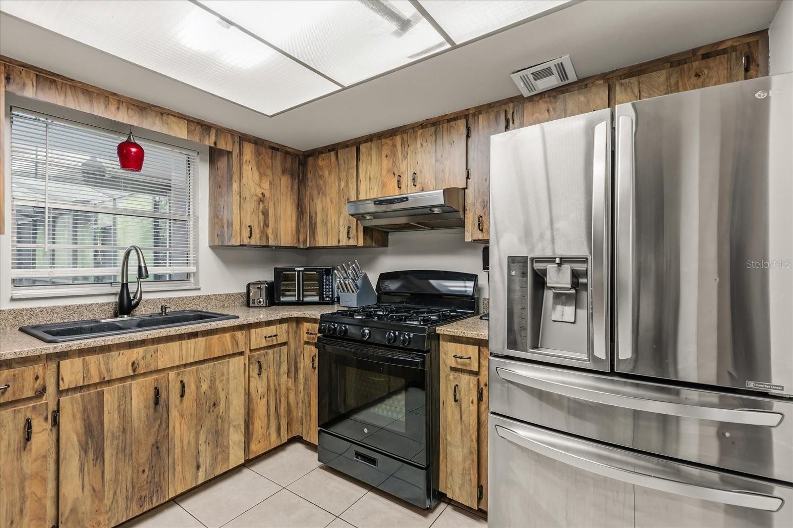 3799 SUTTERS MILL CIR