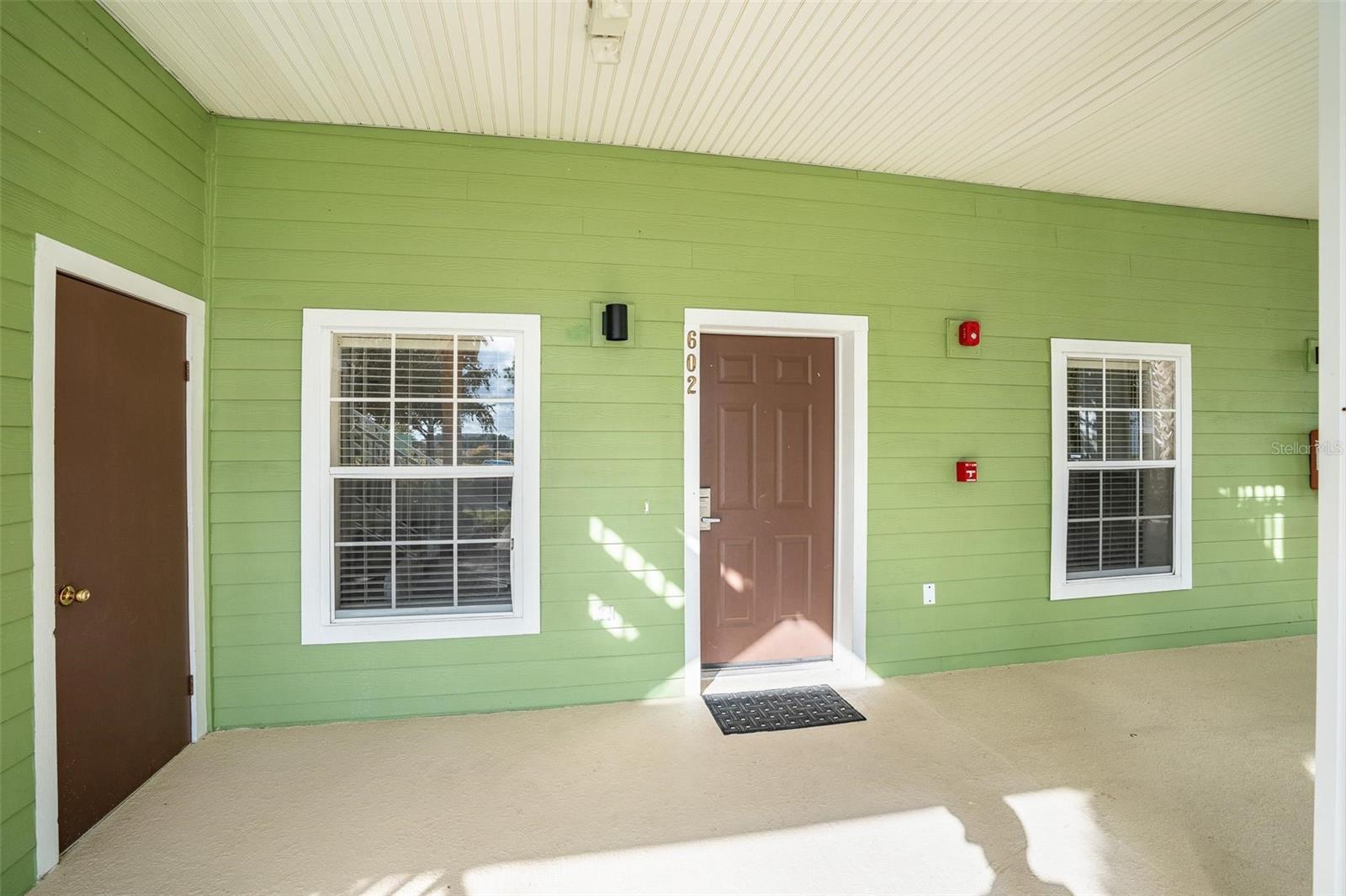 602 GRAN BAHAMA BLVD #602