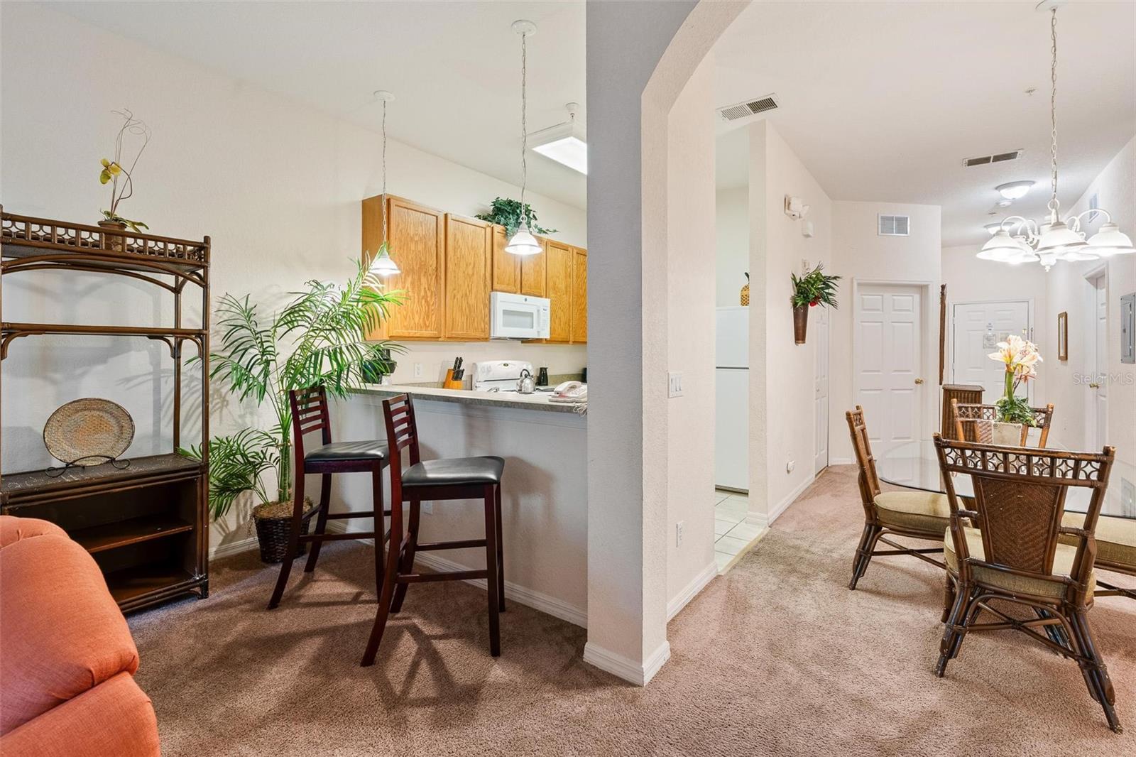 602 GRAN BAHAMA BLVD #602