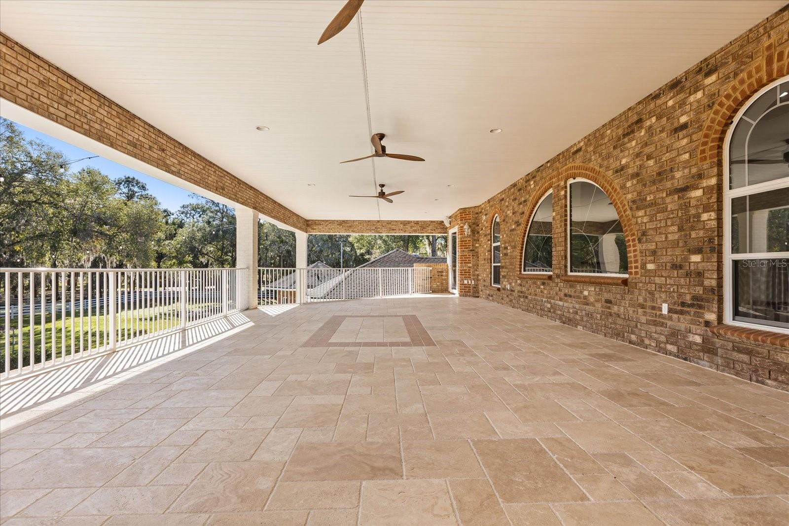 1501 LAKE MARKHAM RD