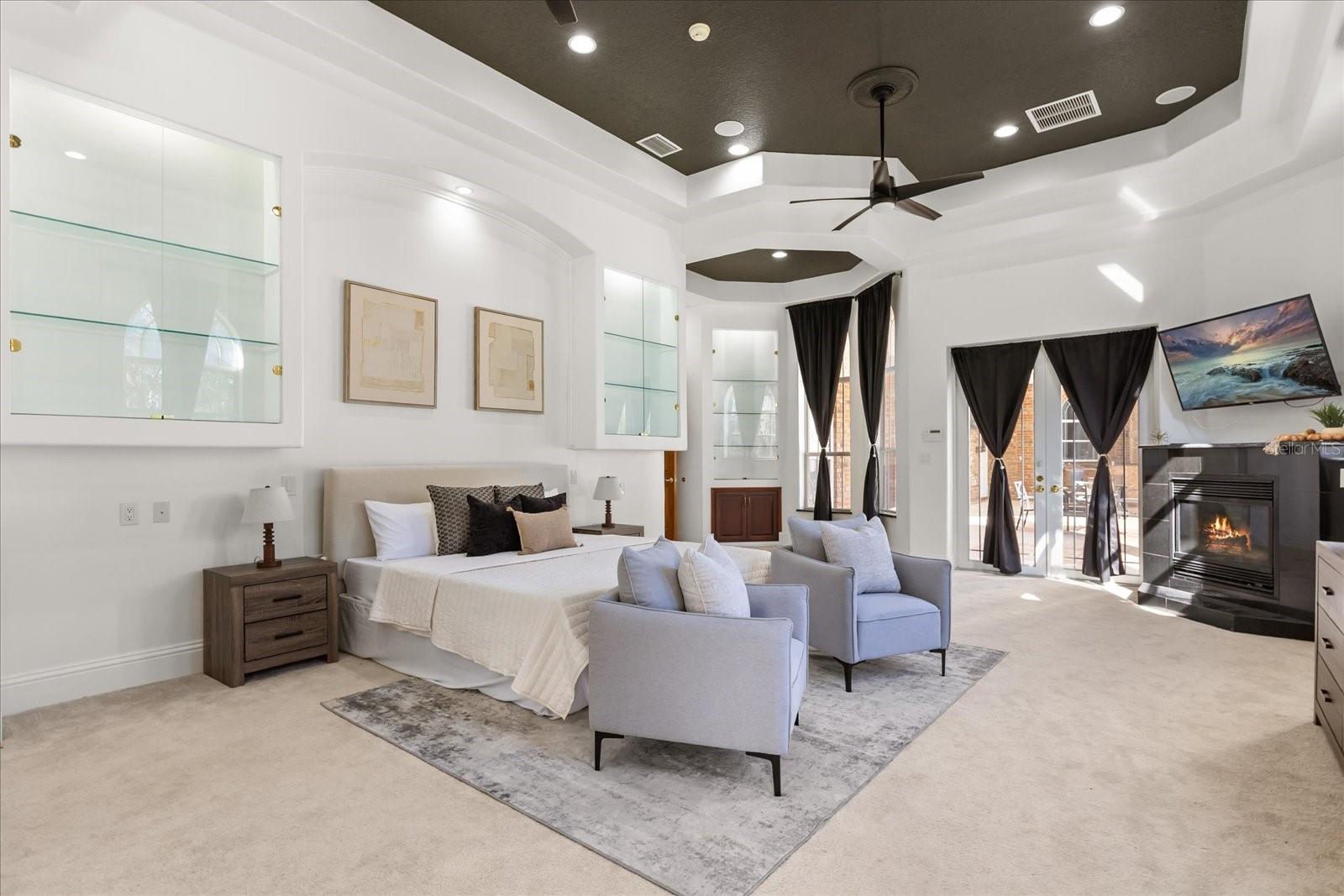 1501 LAKE MARKHAM RD