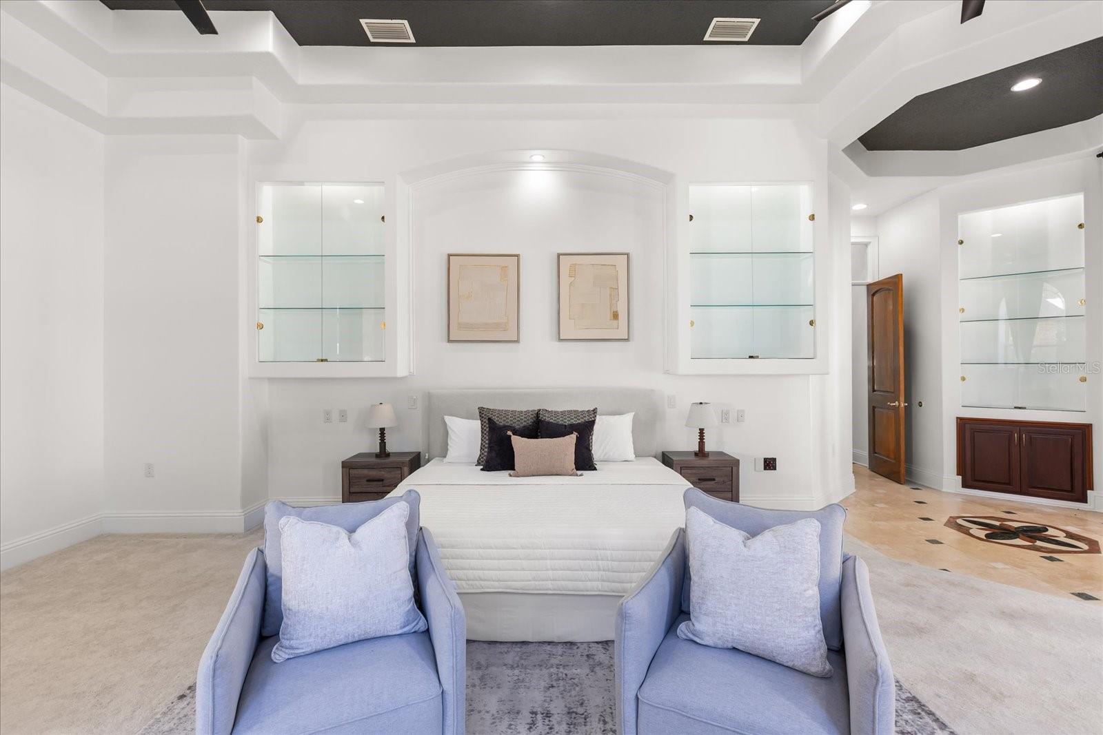 1501 LAKE MARKHAM RD