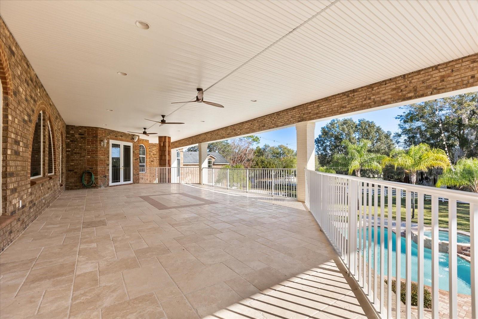 1501 LAKE MARKHAM RD