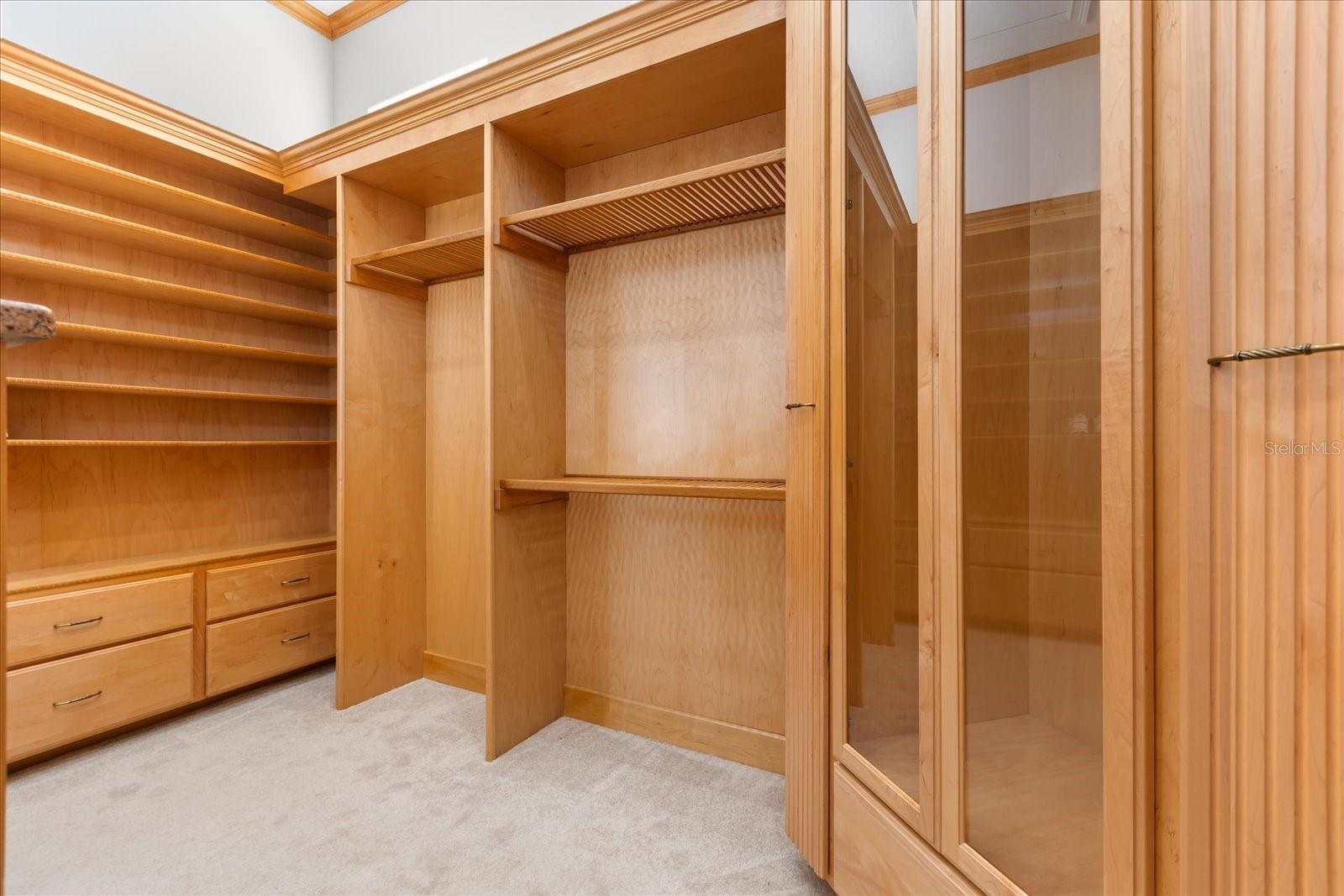 1501 LAKE MARKHAM RD