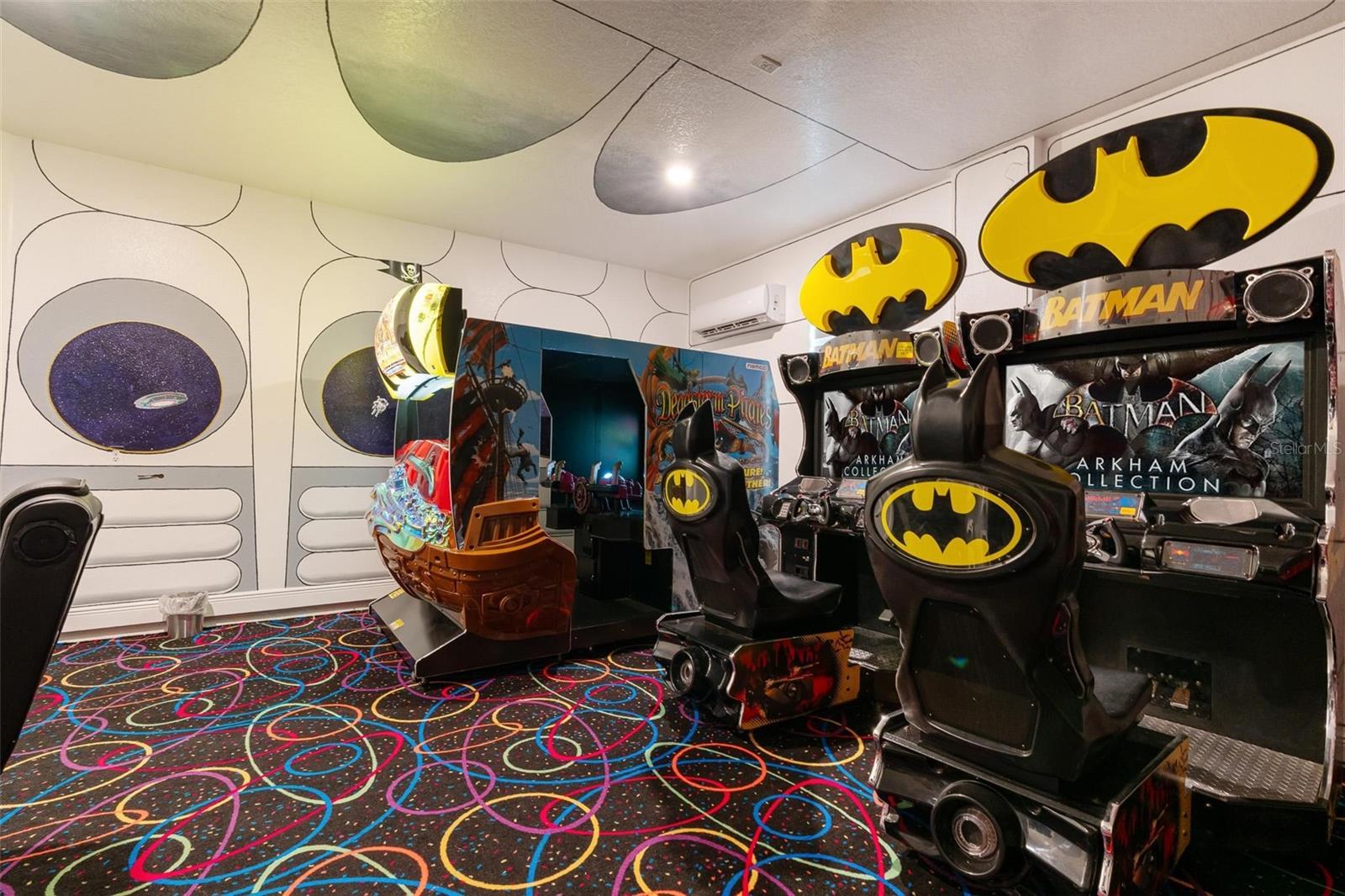 740 DESERT MOUNTAIN CT