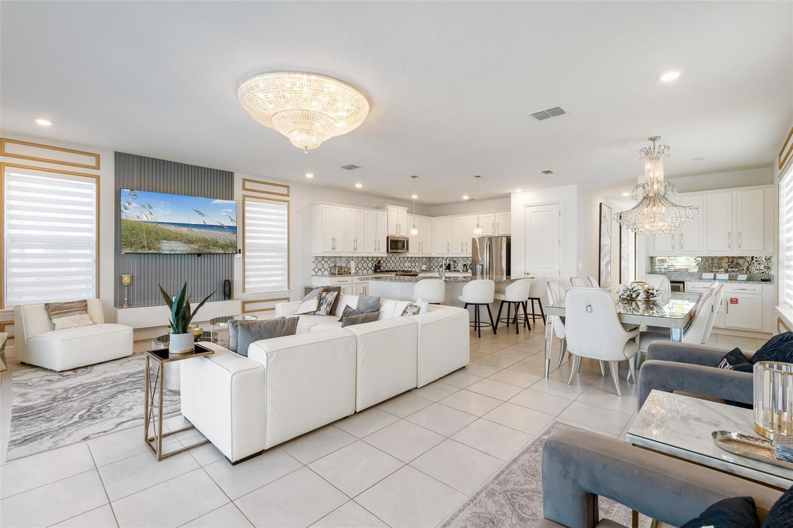 740 DESERT MOUNTAIN CT