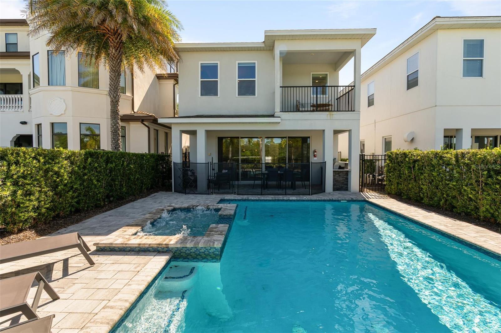 740 DESERT MOUNTAIN CT