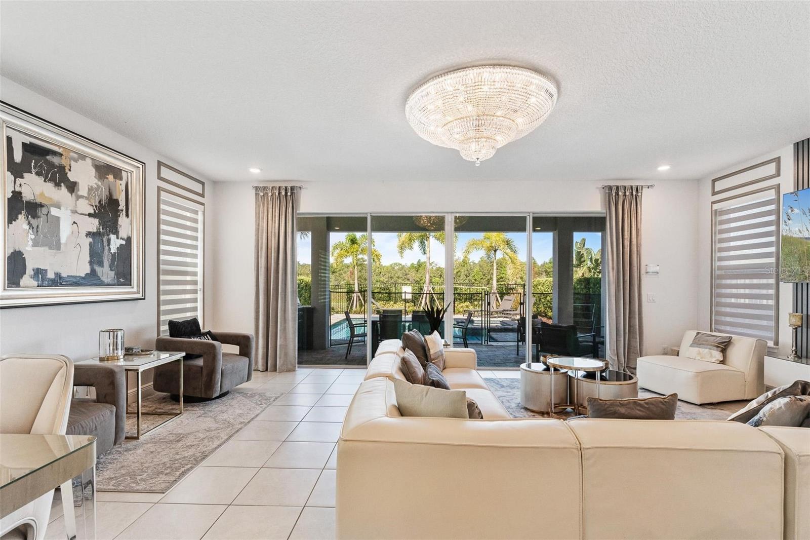 740 DESERT MOUNTAIN CT