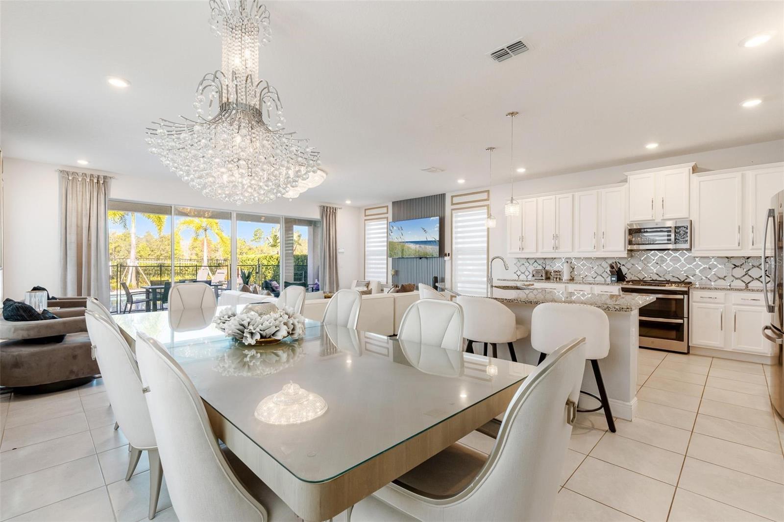 740 DESERT MOUNTAIN CT