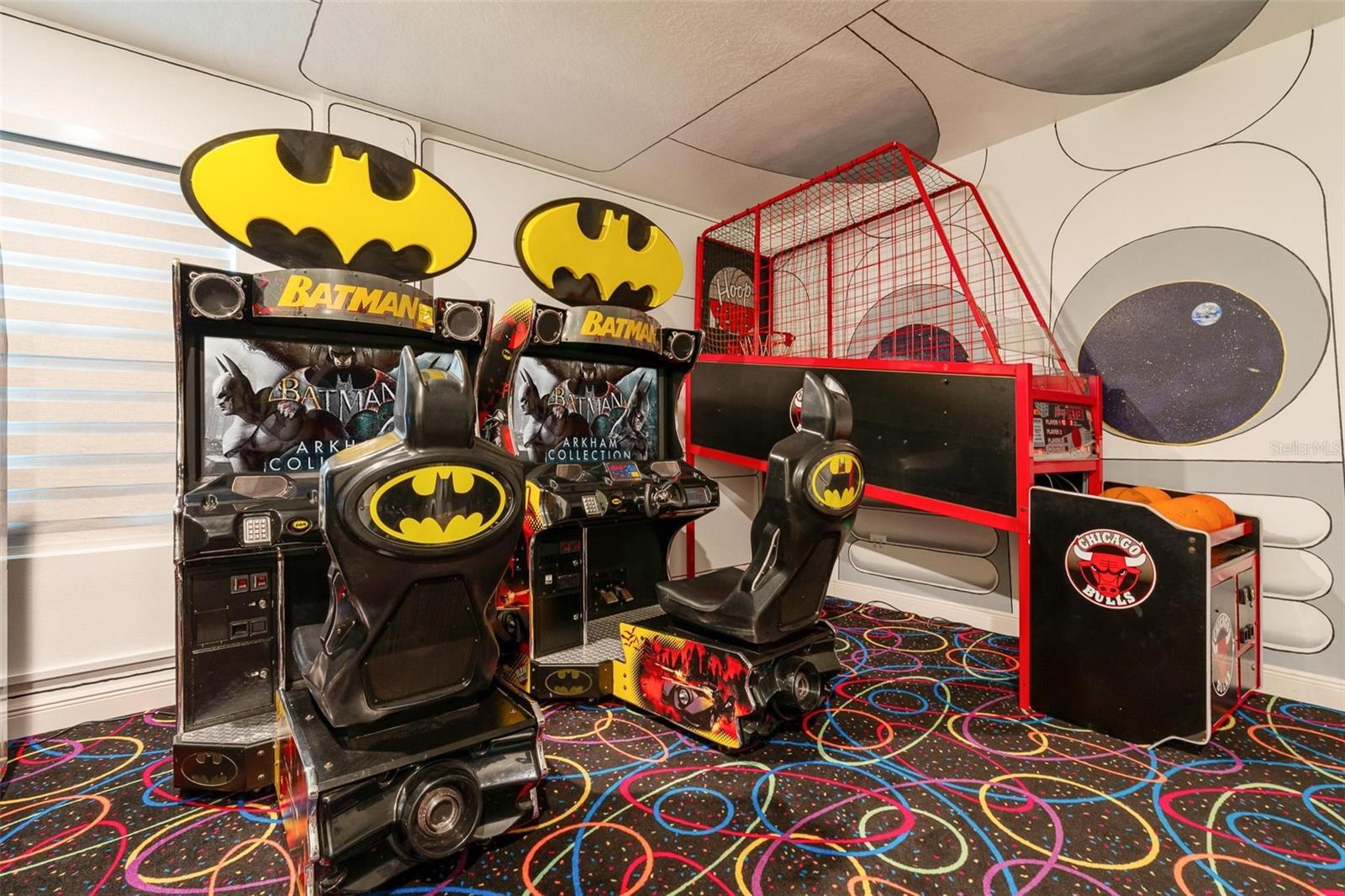 740 DESERT MOUNTAIN CT