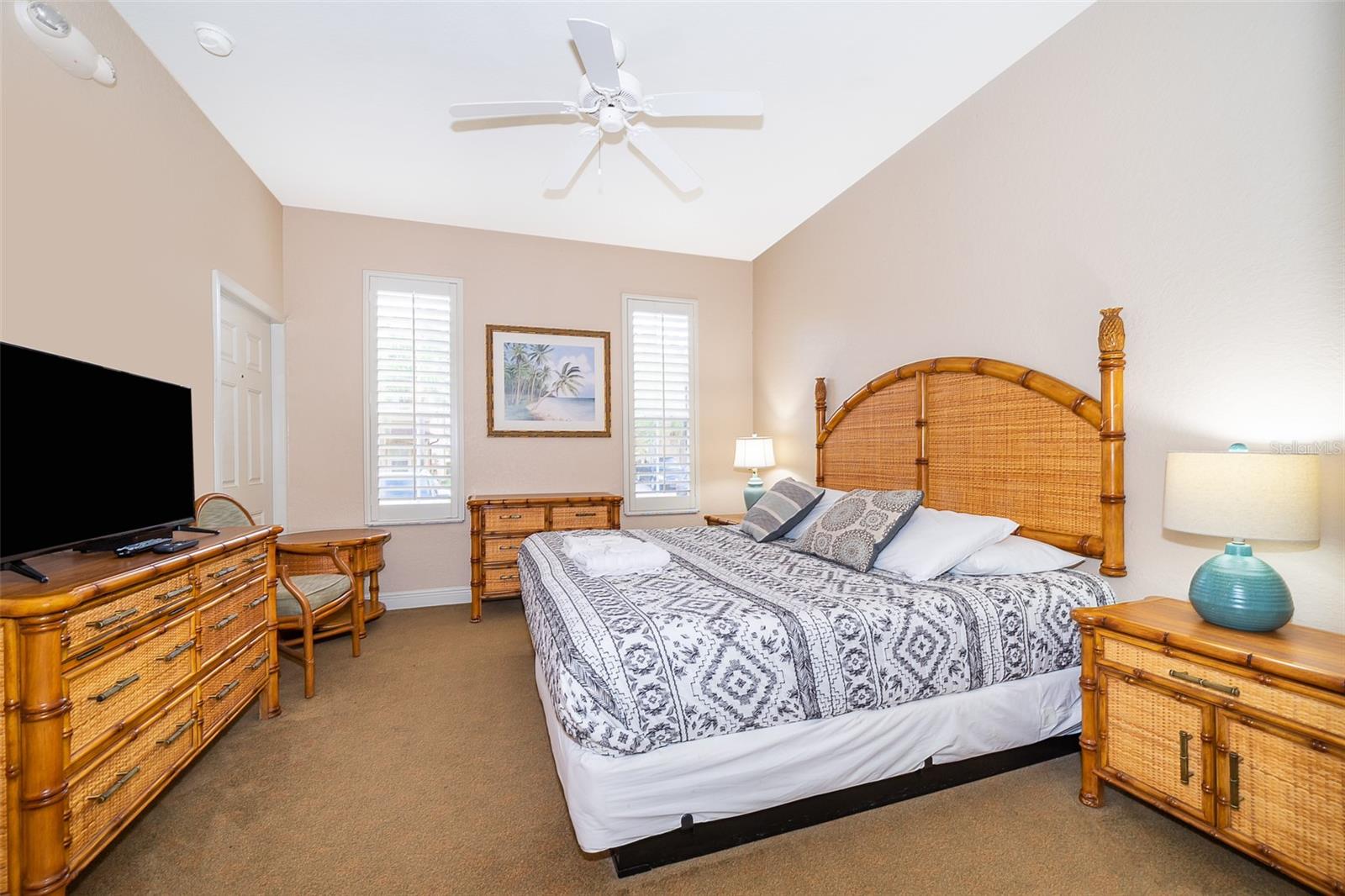 3051 CALABRIA AVE #3051