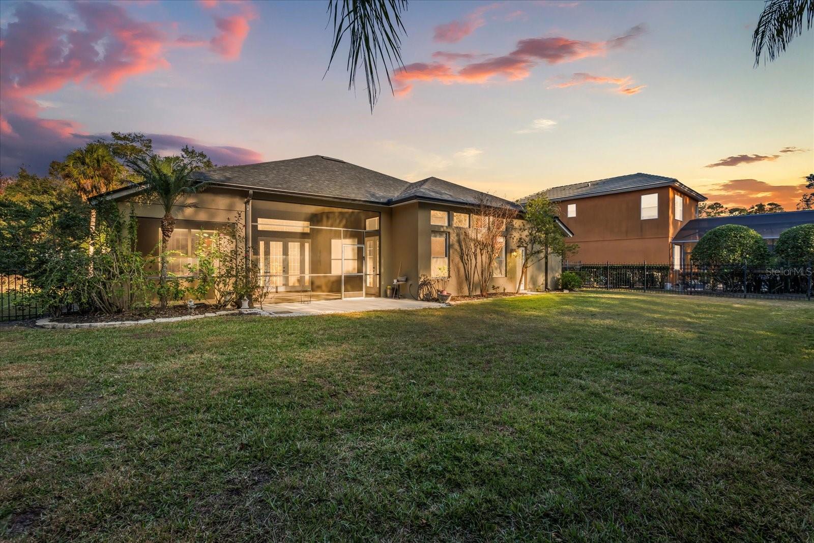 5586 WHISPERING WOODS PT