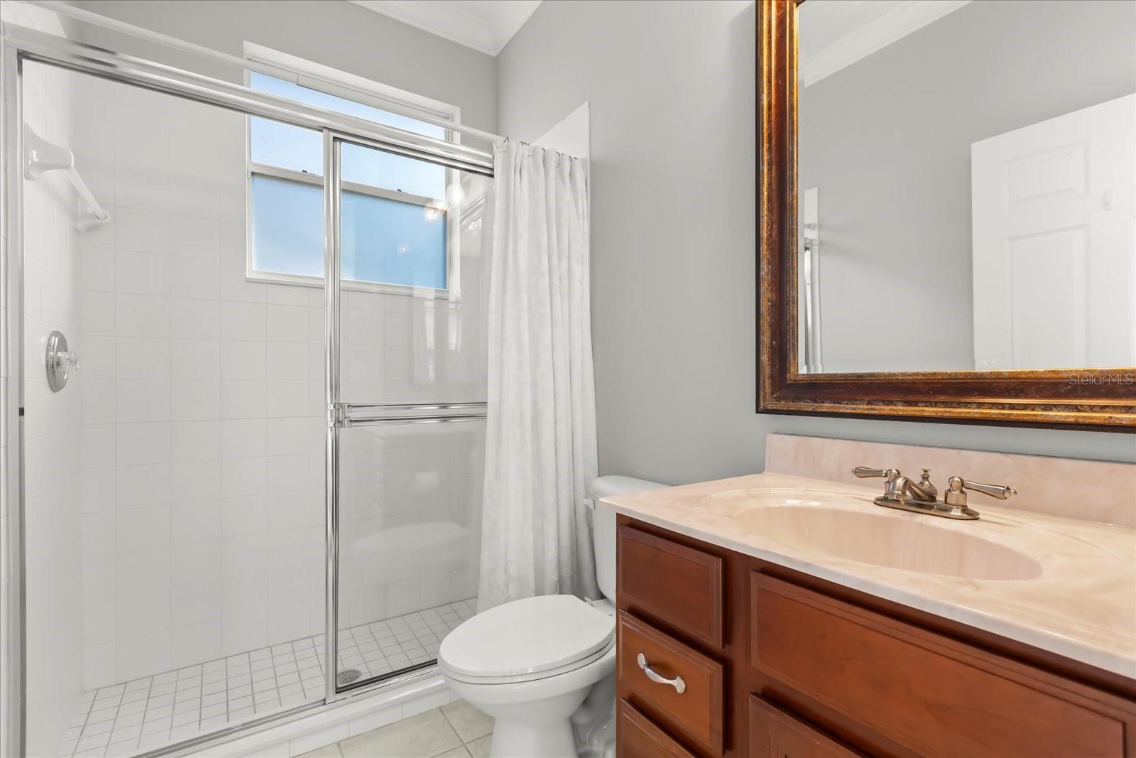 5586 WHISPERING WOODS PT