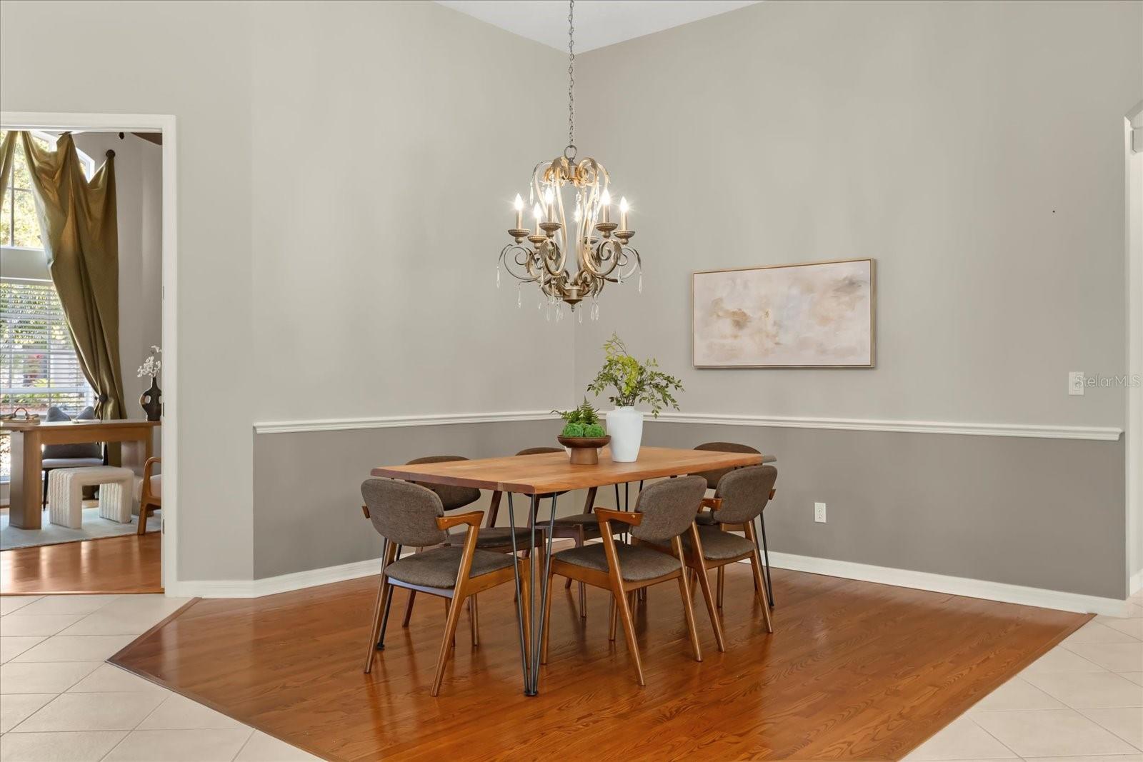 5586 WHISPERING WOODS PT