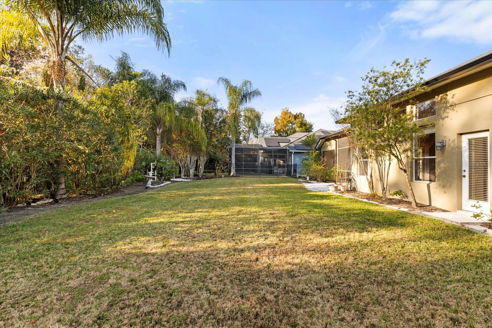 5586 WHISPERING WOODS PT