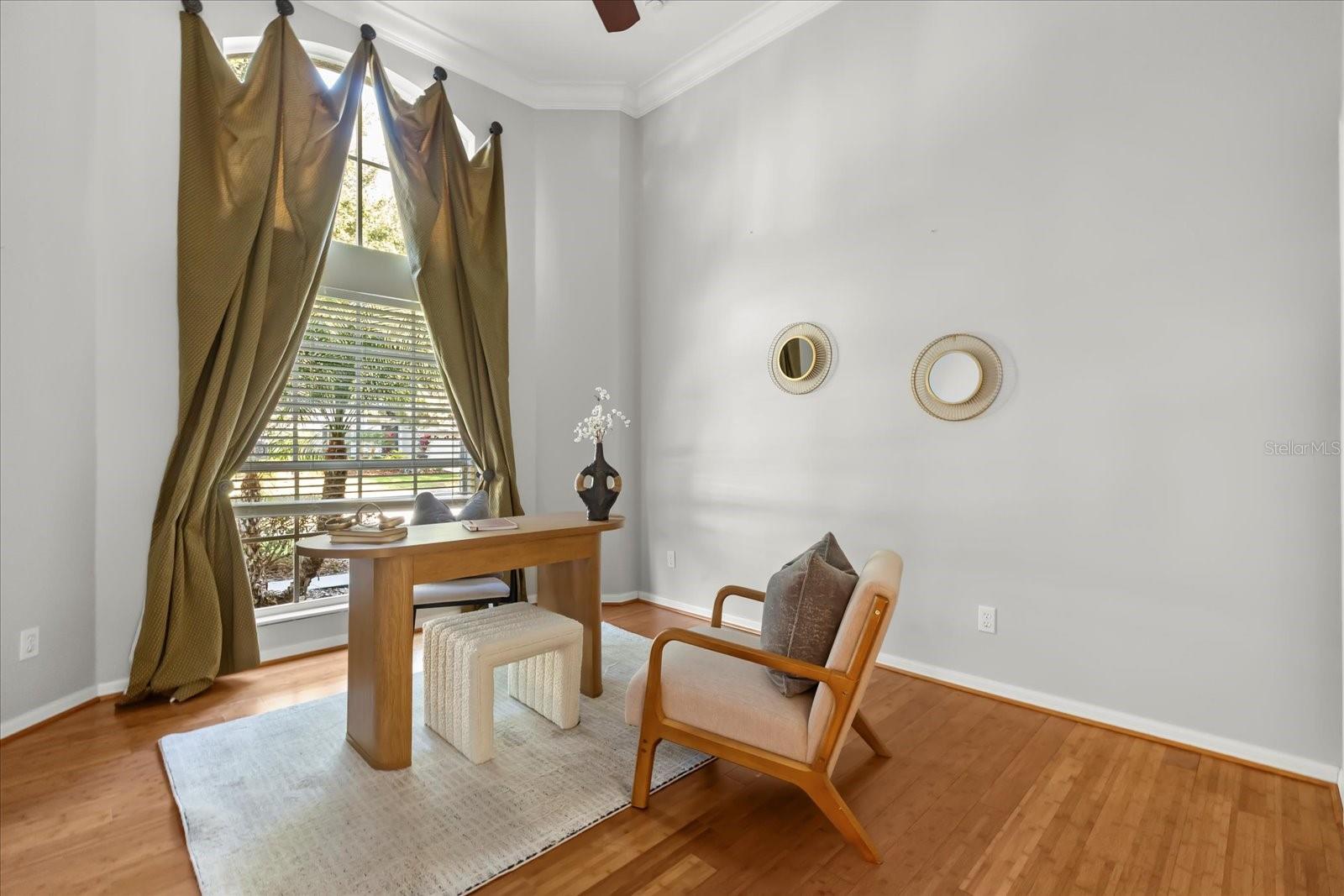 5586 WHISPERING WOODS PT