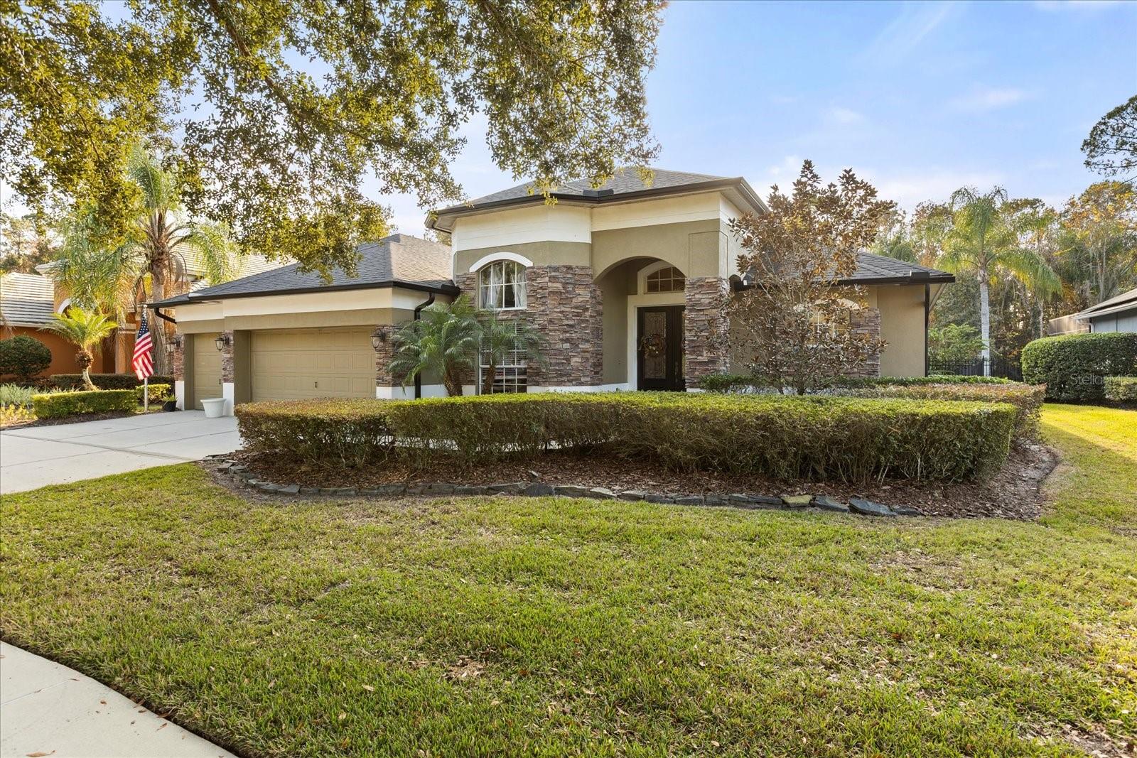 5586 WHISPERING WOODS PT