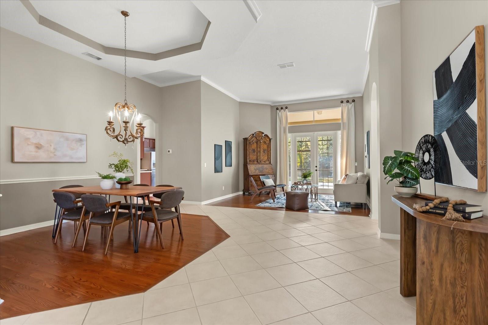 5586 WHISPERING WOODS PT