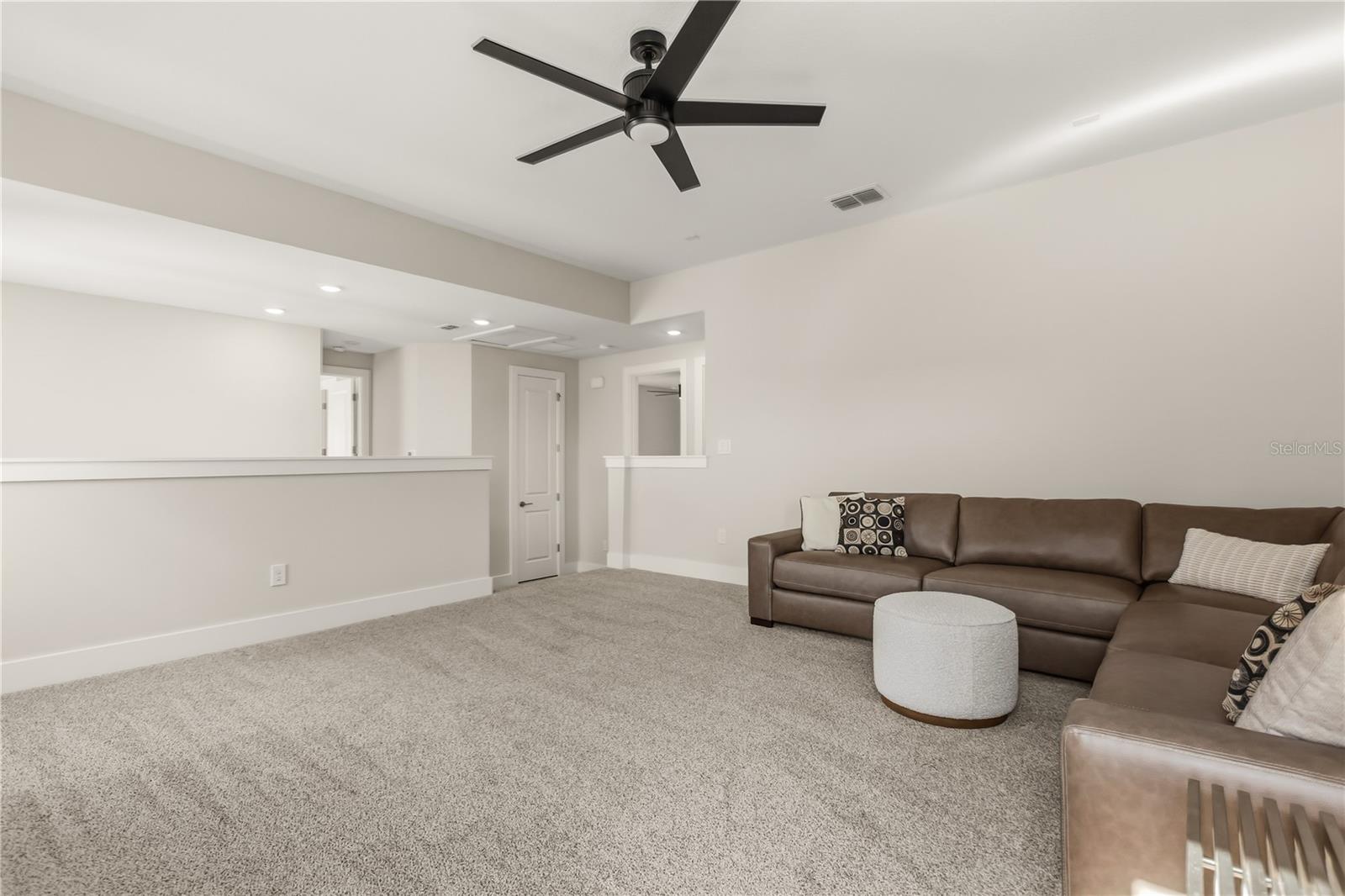 1185 WILDER OAKS WAY