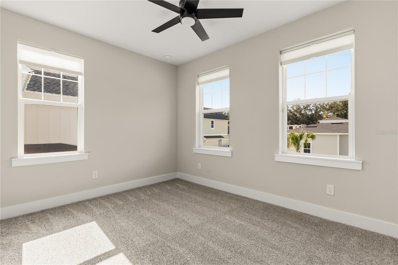 1185 WILDER OAKS WAY