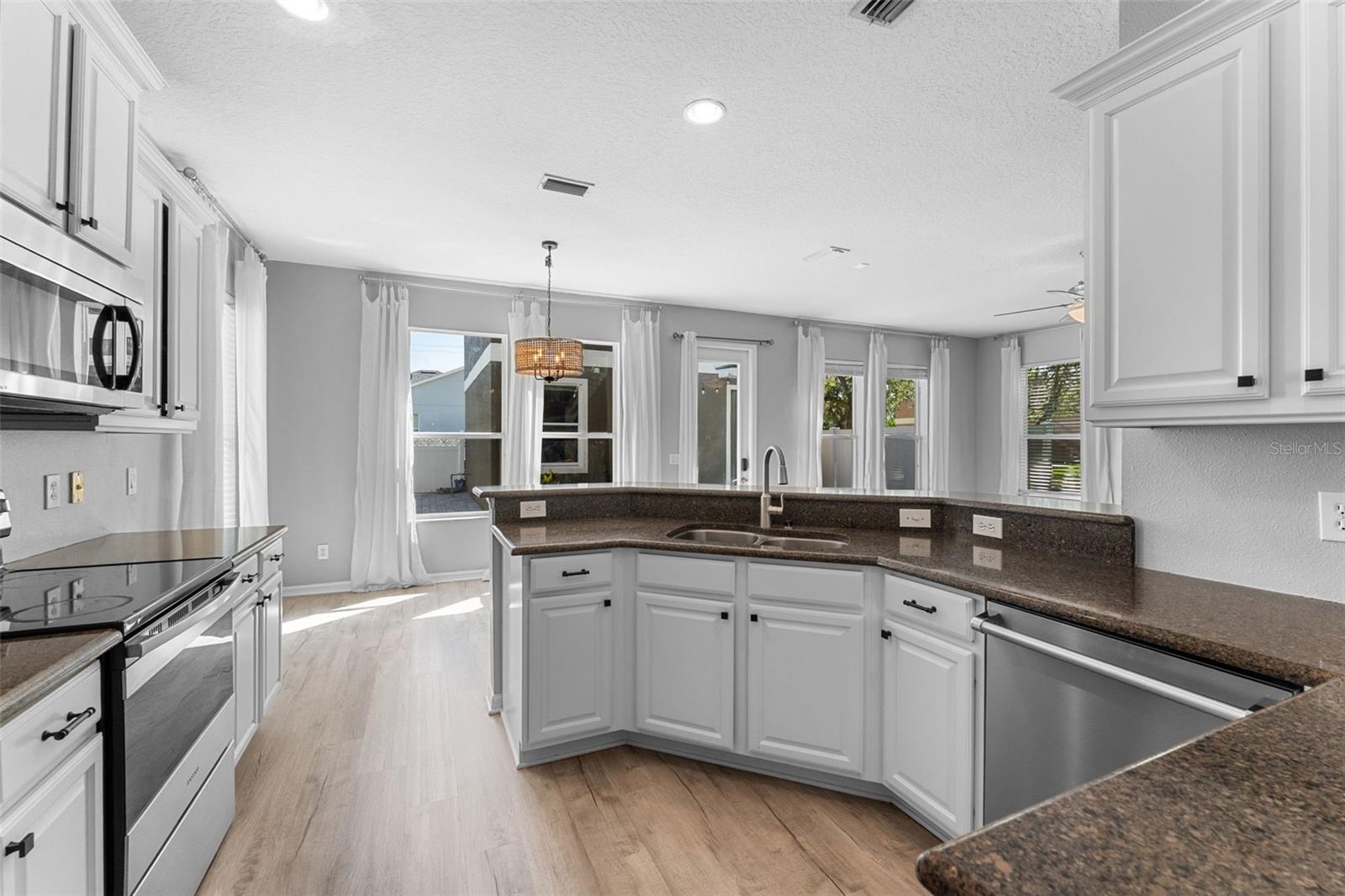 14835 OLD THICKET TRCE