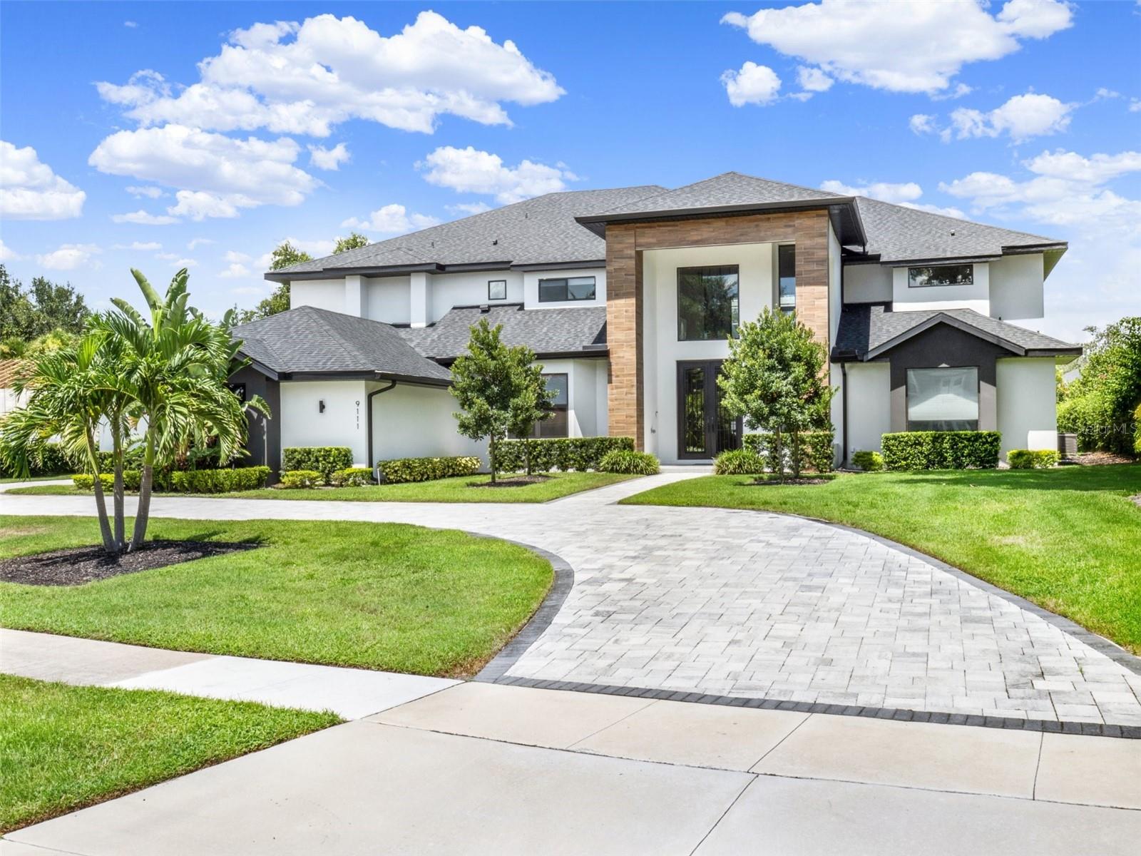 9111 MID PINES CT