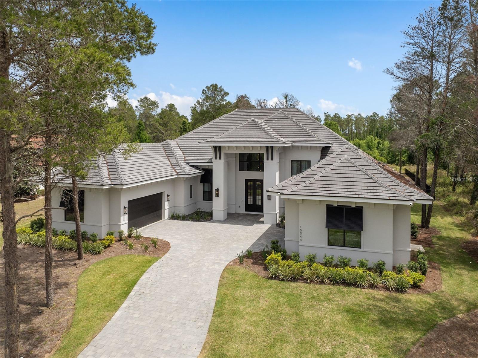 15044 PENDIO DR