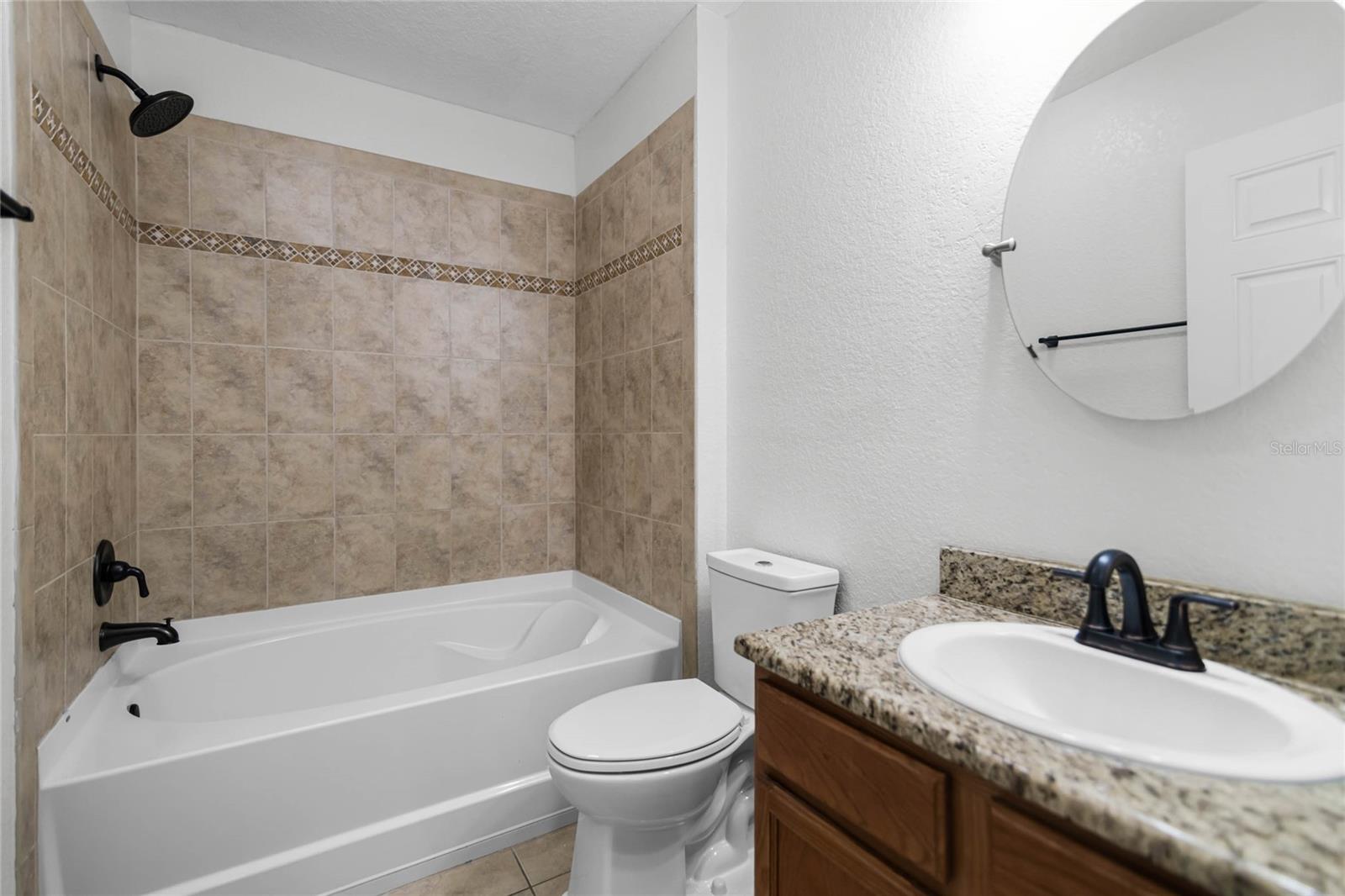 4600 E MOODY BLVD #9N