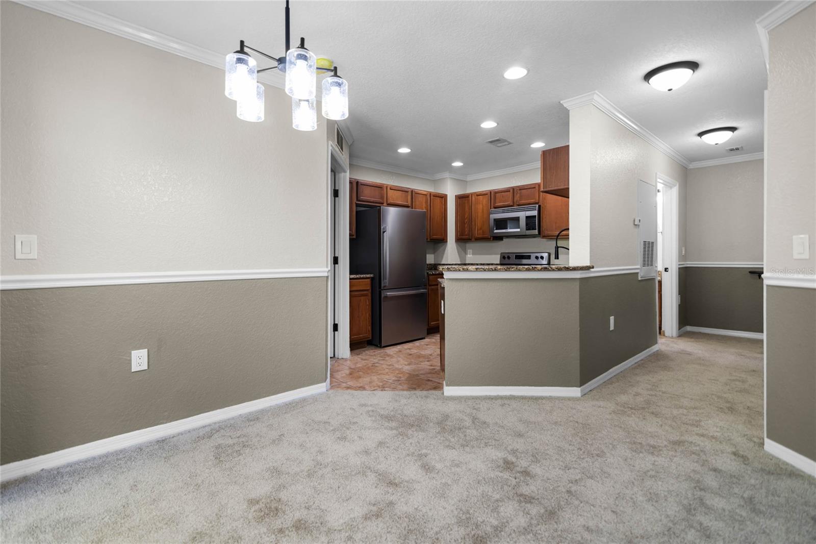 4600 E MOODY BLVD #9N