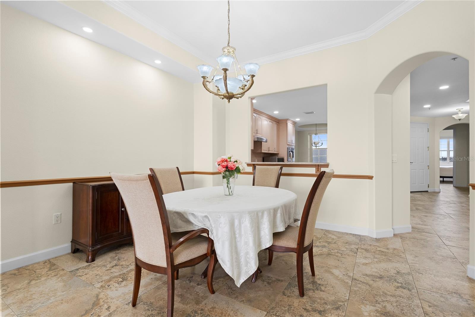 8749 THE ESPLANADE #16