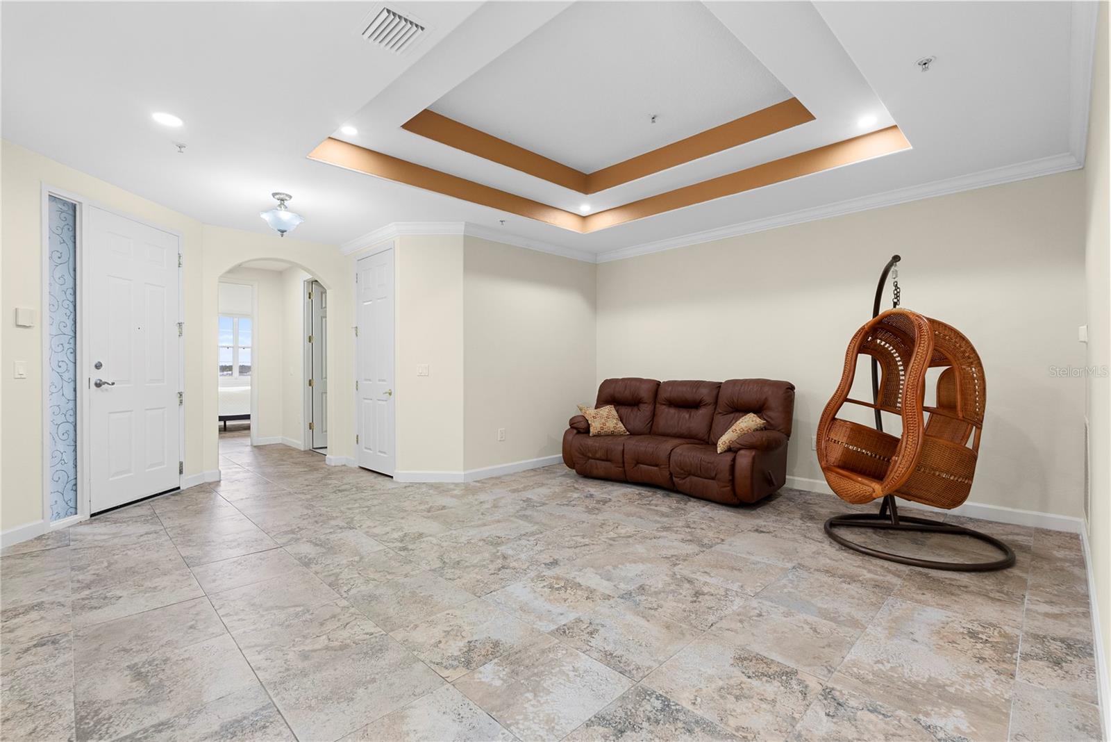 8749 THE ESPLANADE #16