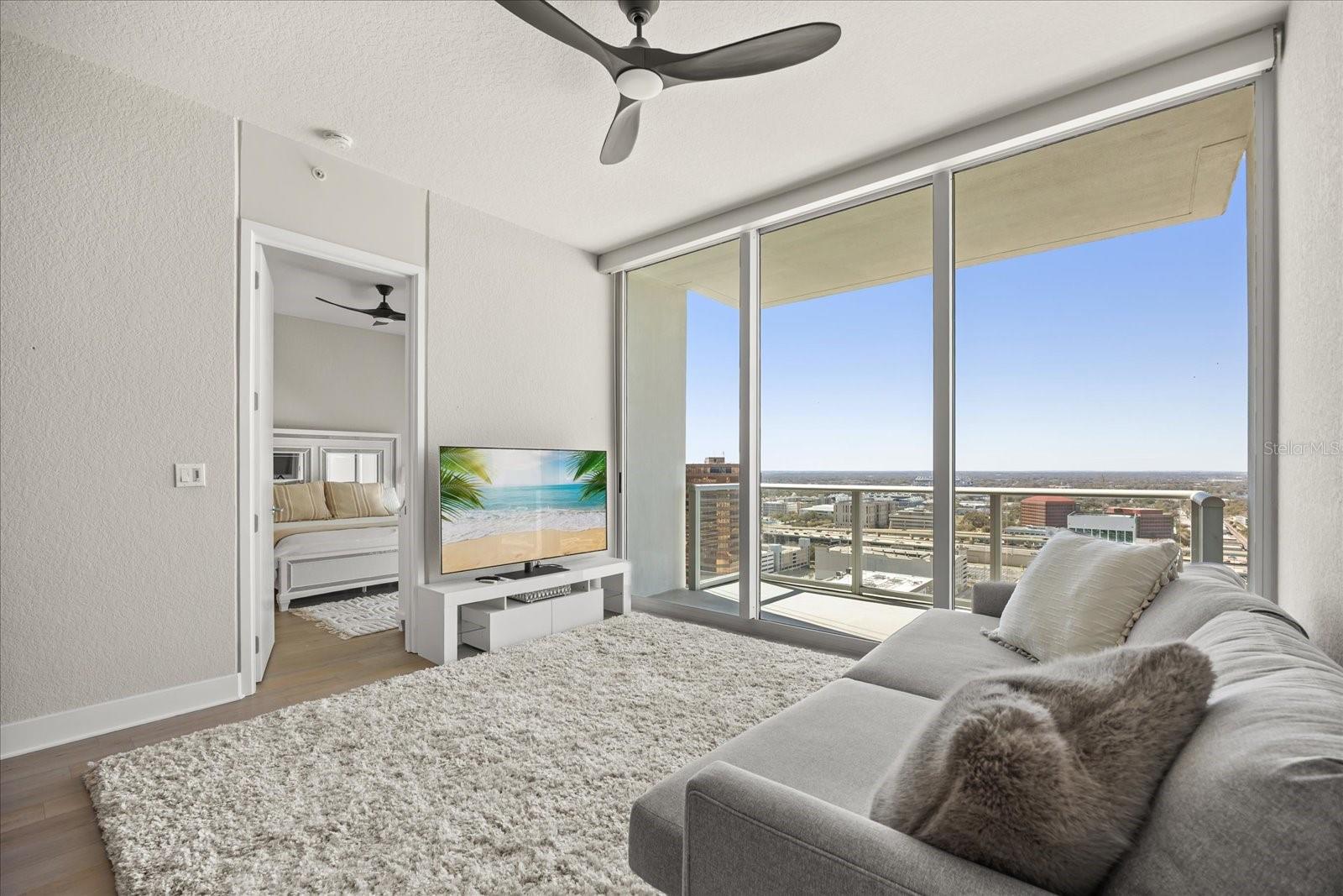 150 E ROBINSON ST #26B