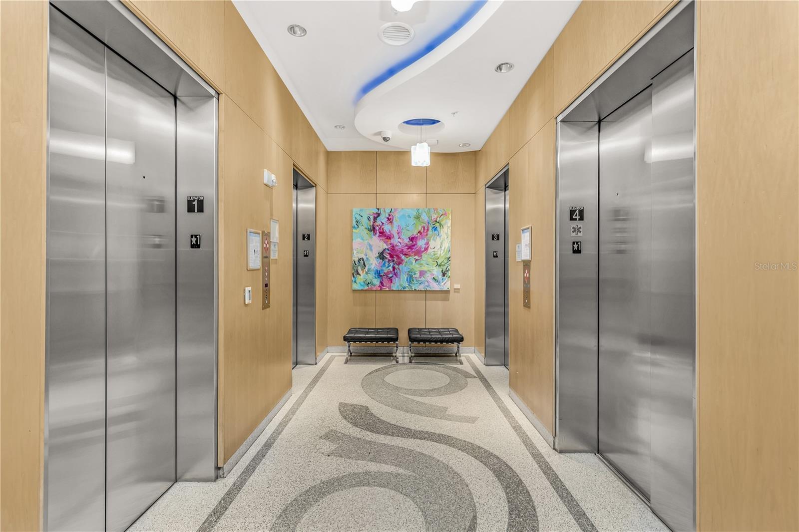 150 E ROBINSON ST #26B