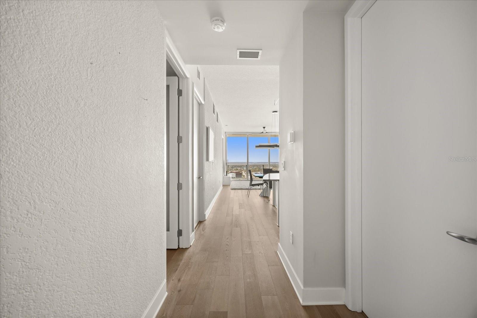 150 E ROBINSON ST #26B