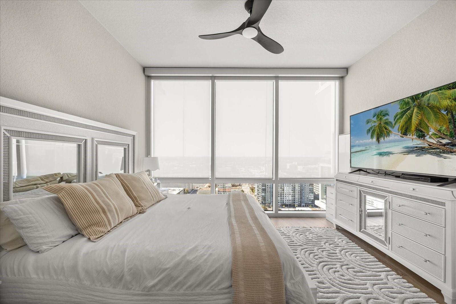 150 E ROBINSON ST #26B