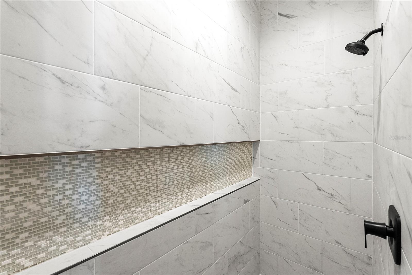 504 YELLOW SUBMARINE CT