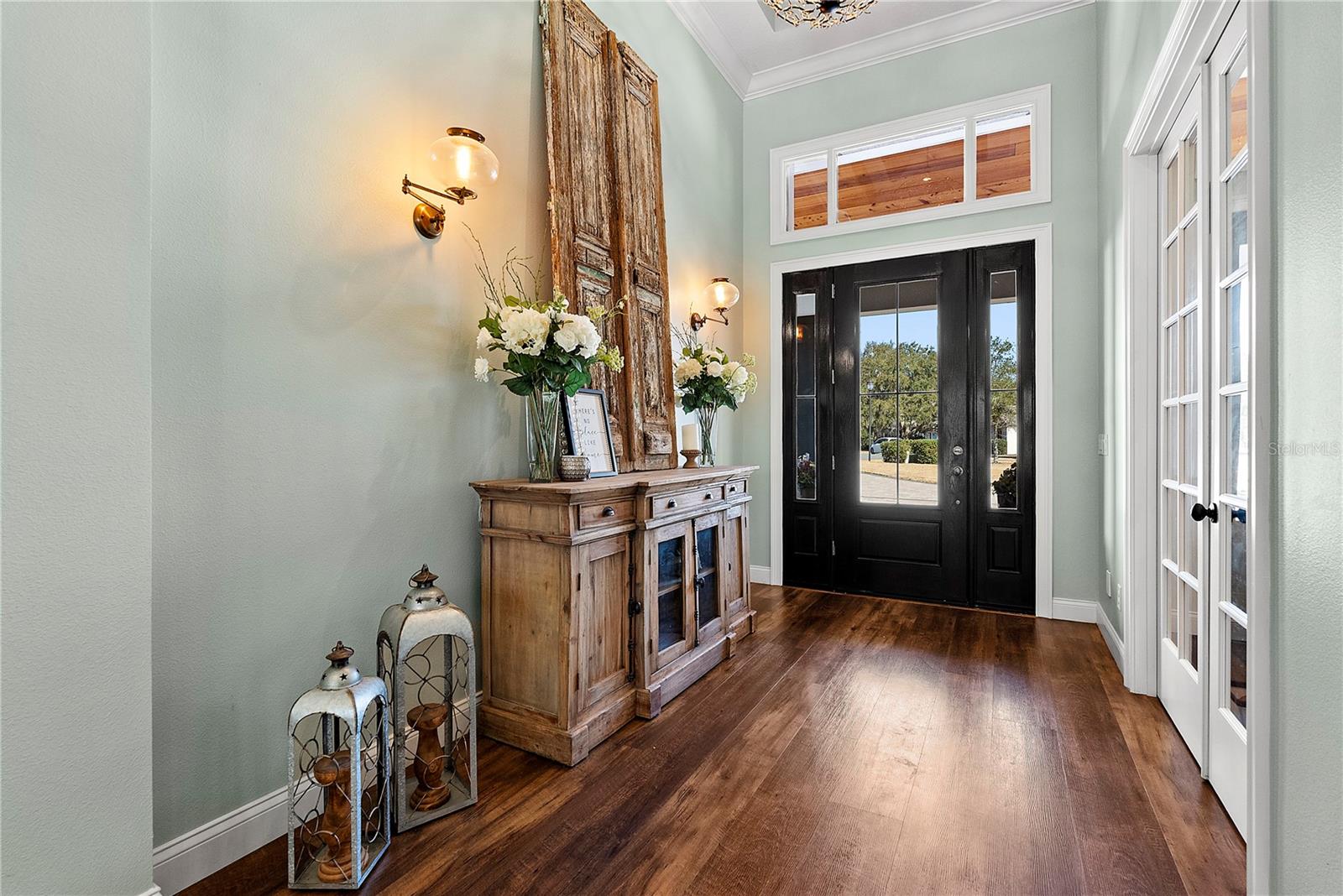 504 YELLOW SUBMARINE CT