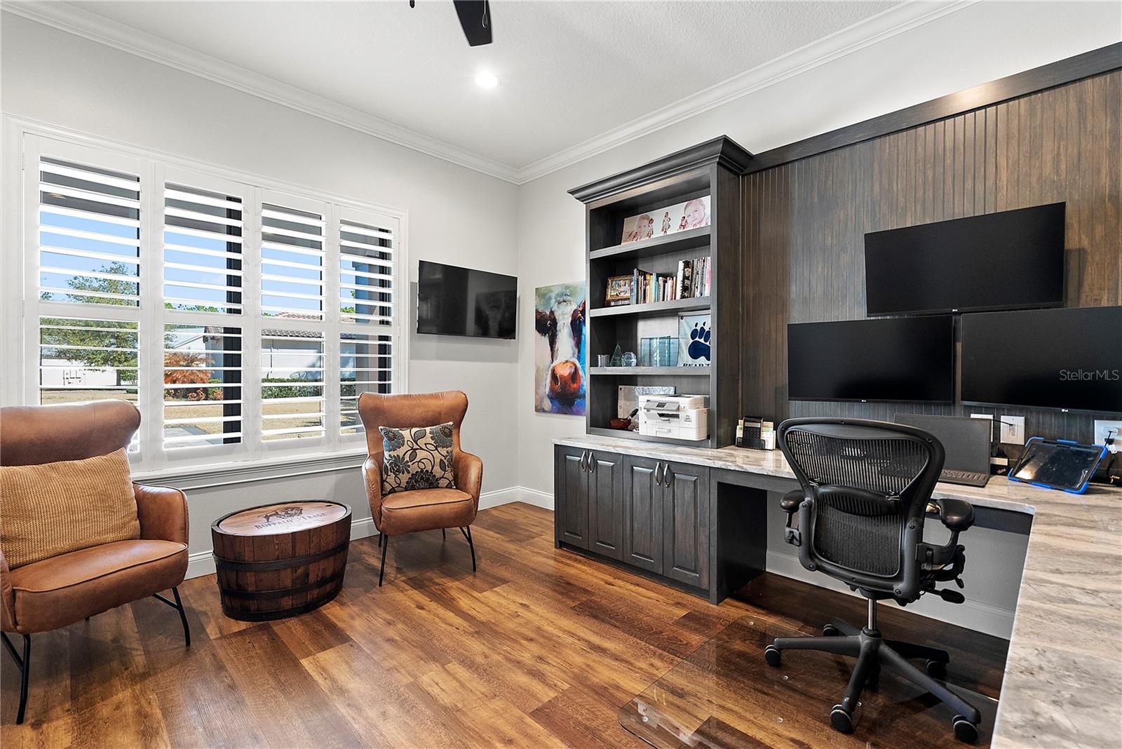 504 YELLOW SUBMARINE CT