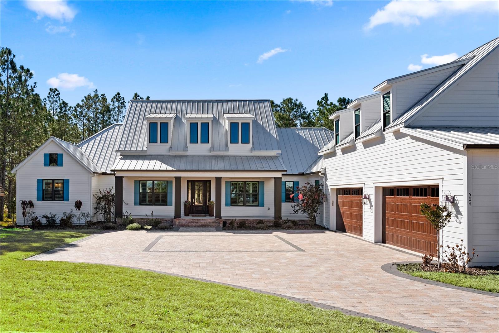 504 YELLOW SUBMARINE CT