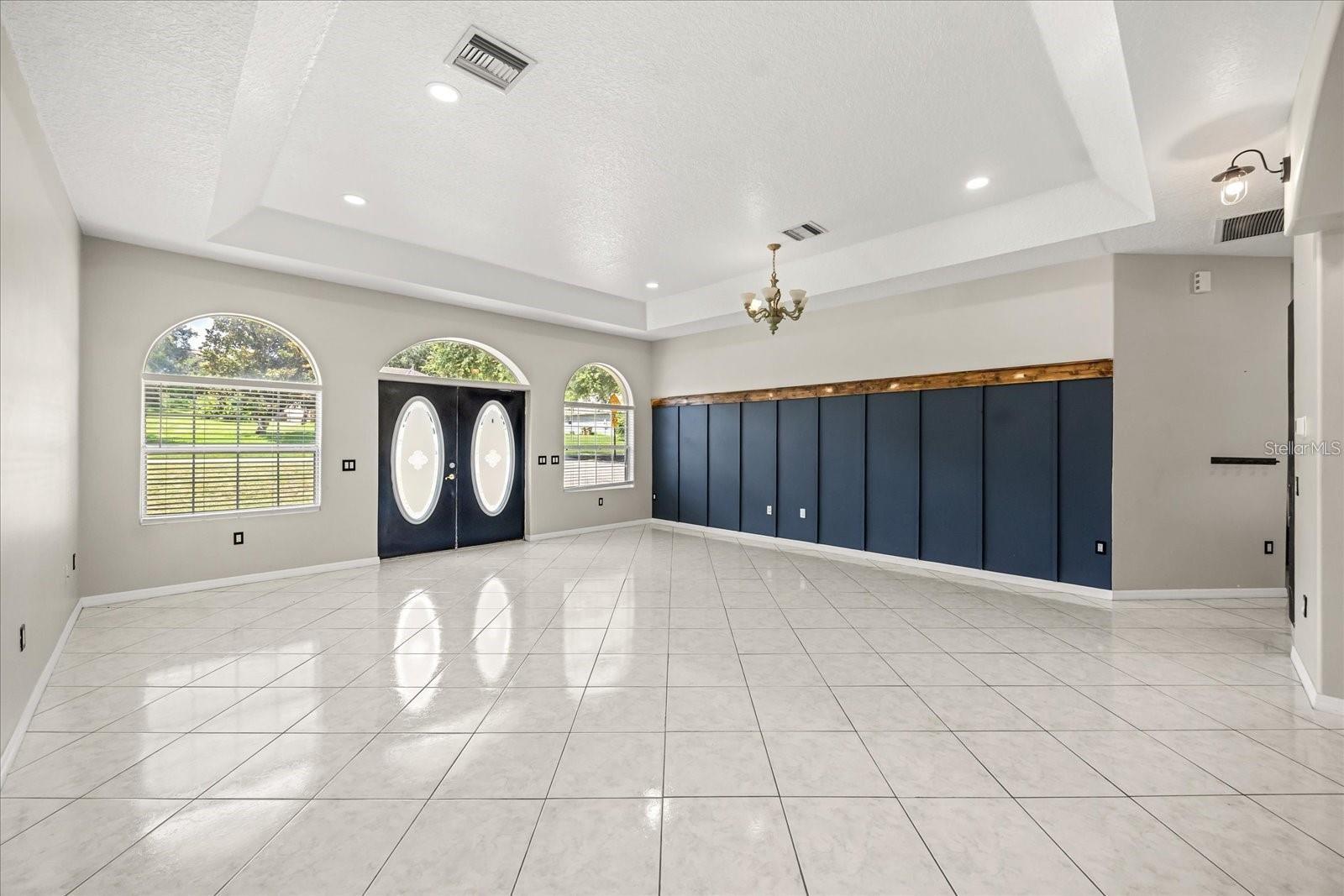 13848 VISTA DEL LAGO BLVD