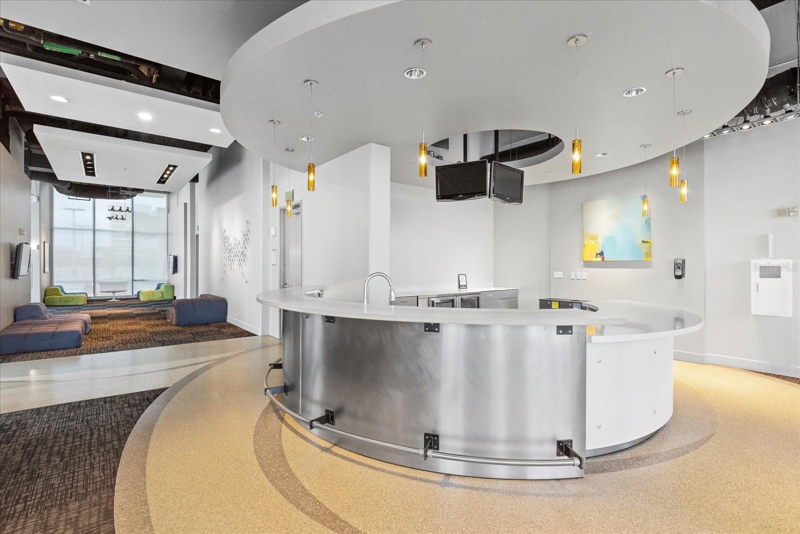 150 E ROBINSON ST #30C