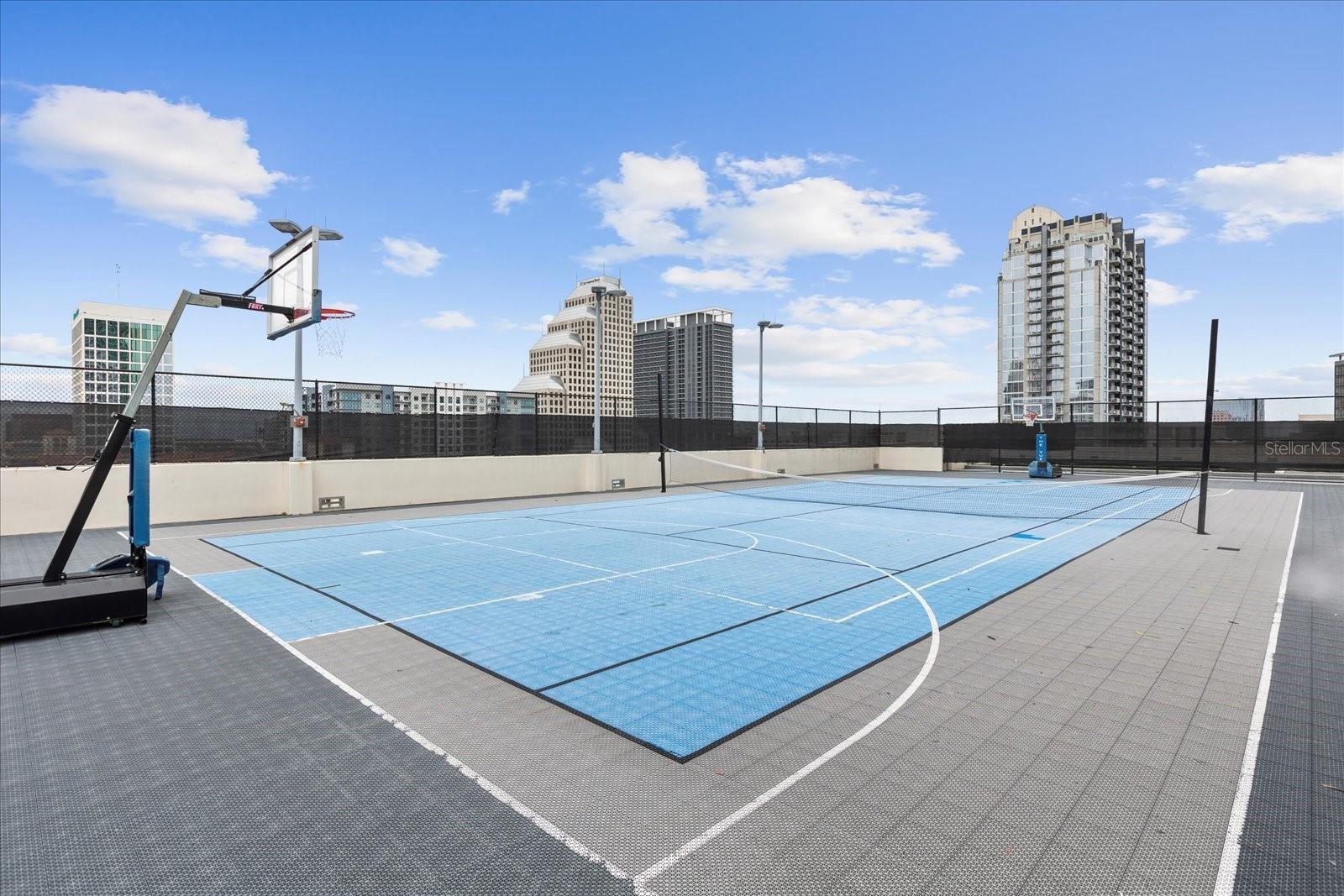 150 E ROBINSON ST #30C