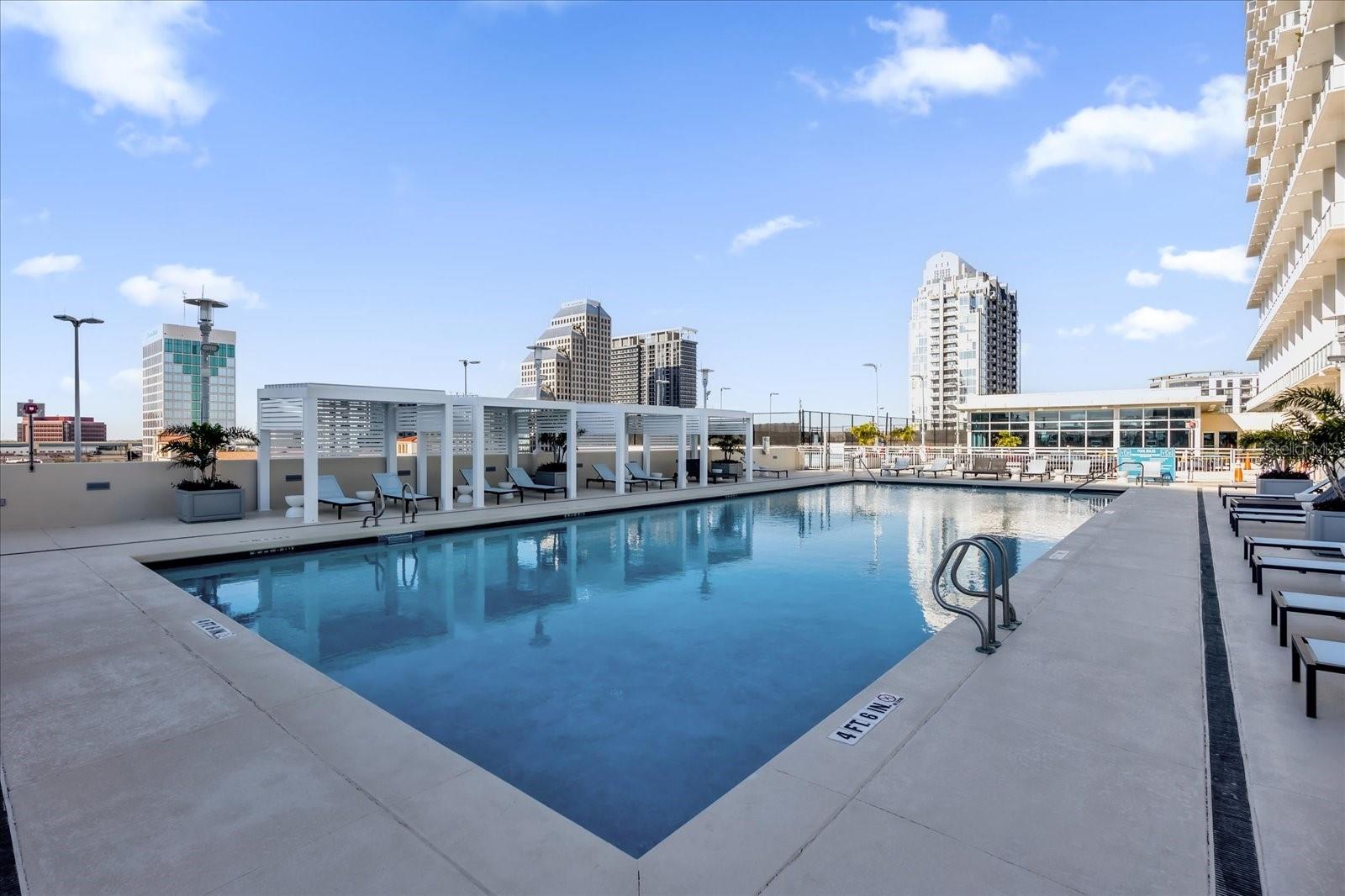 150 E ROBINSON ST #30C