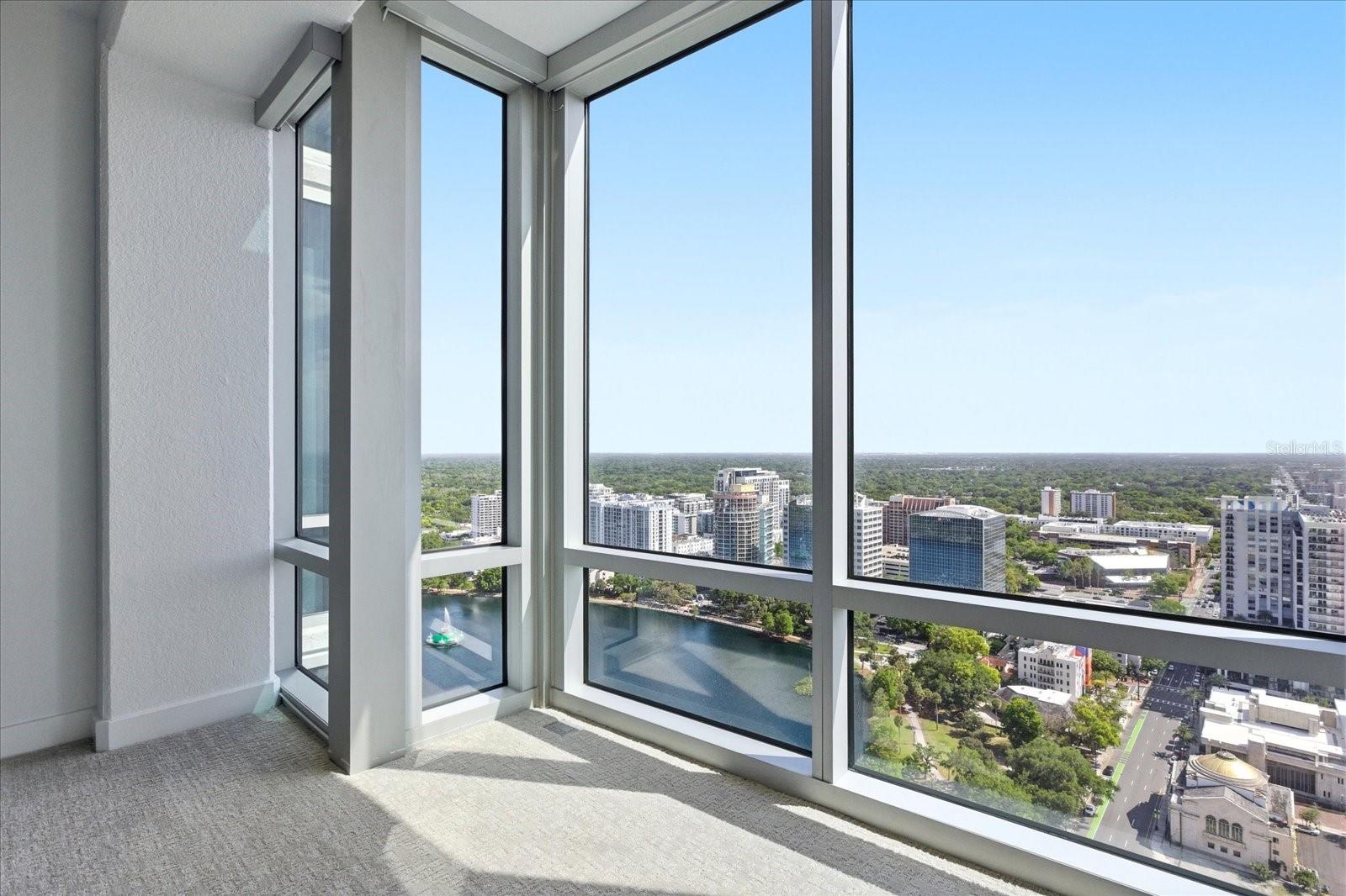 150 E ROBINSON ST #30C