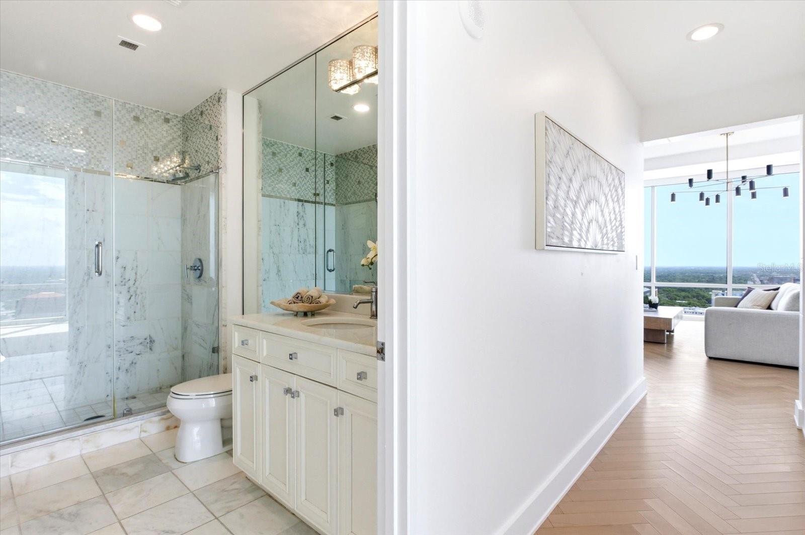 150 E ROBINSON ST #30C