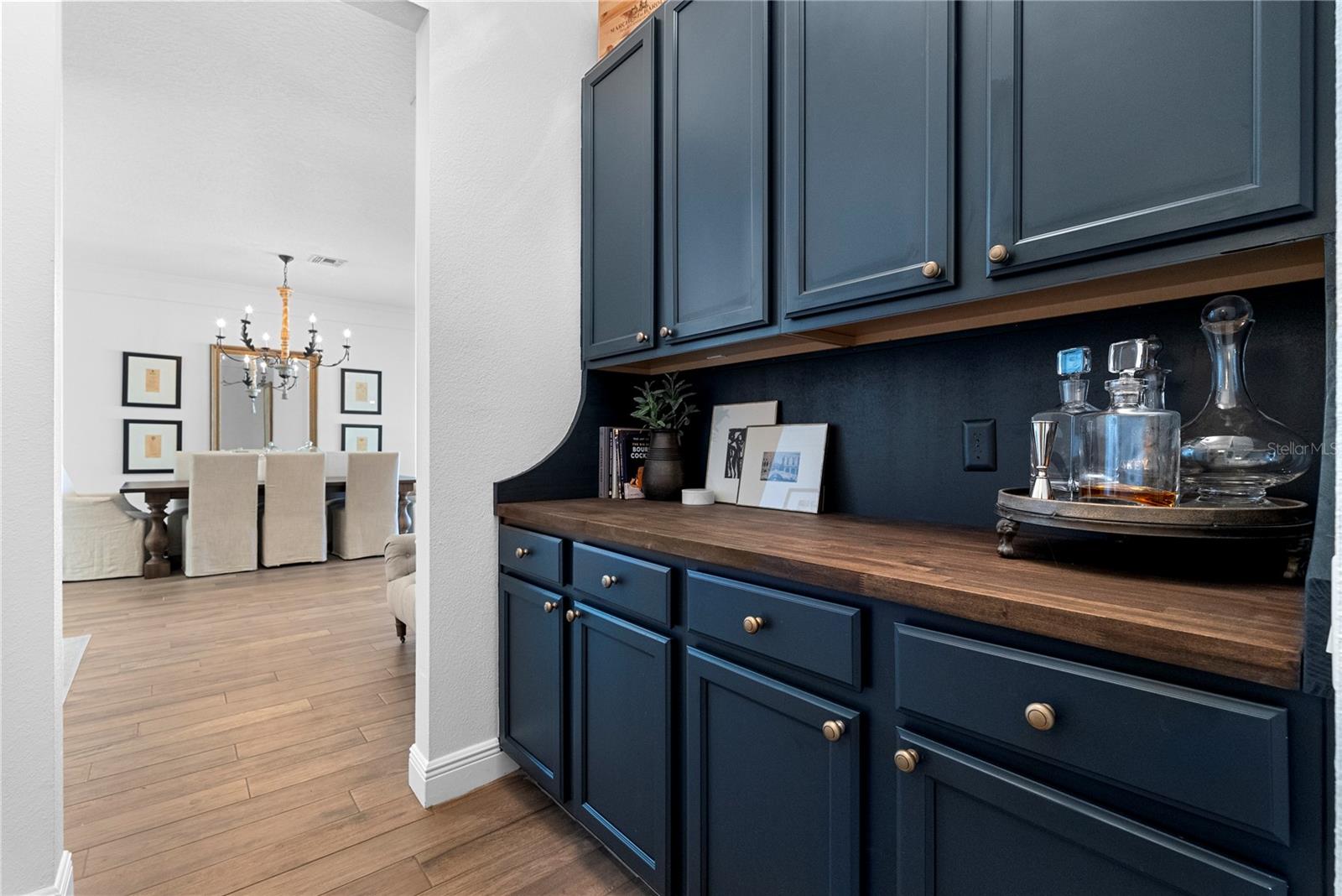 6569 CRESTMONT GLEN LN